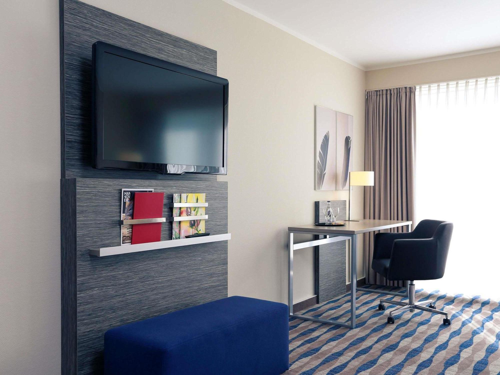 Deluxe Room Twin Beds