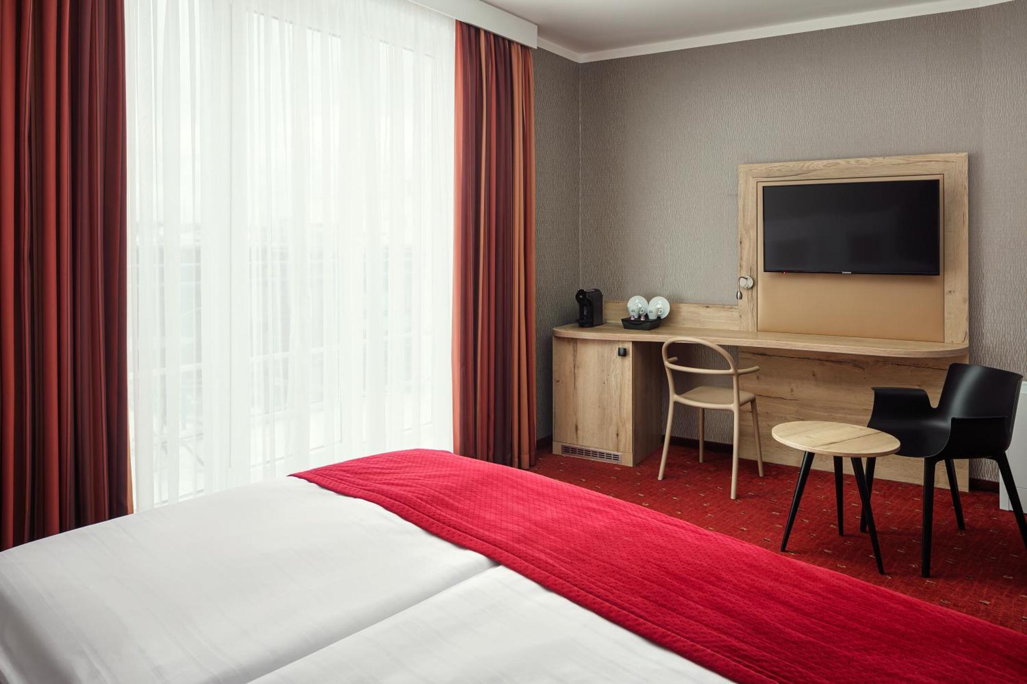 Superior Double or Twin Room Balcony