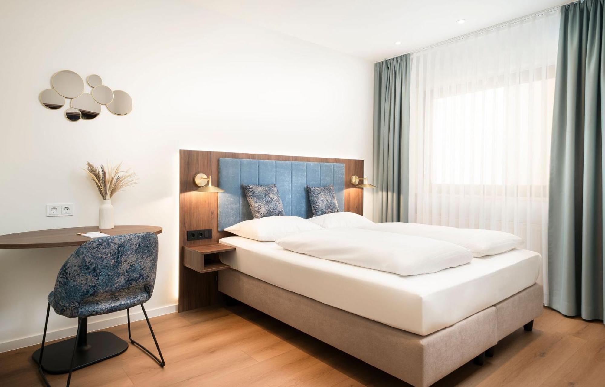Superior Queen Room