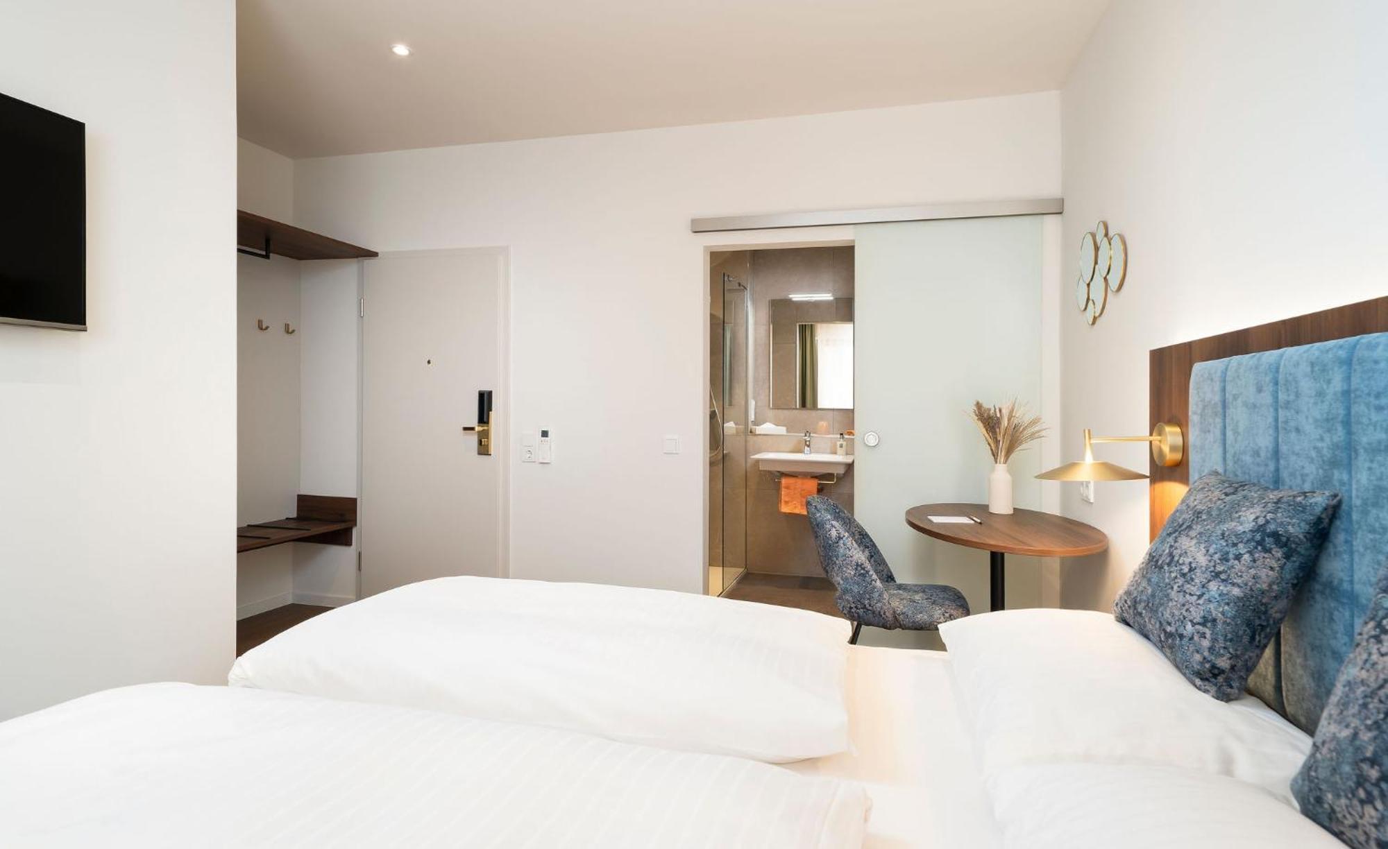 Superior Queen Room