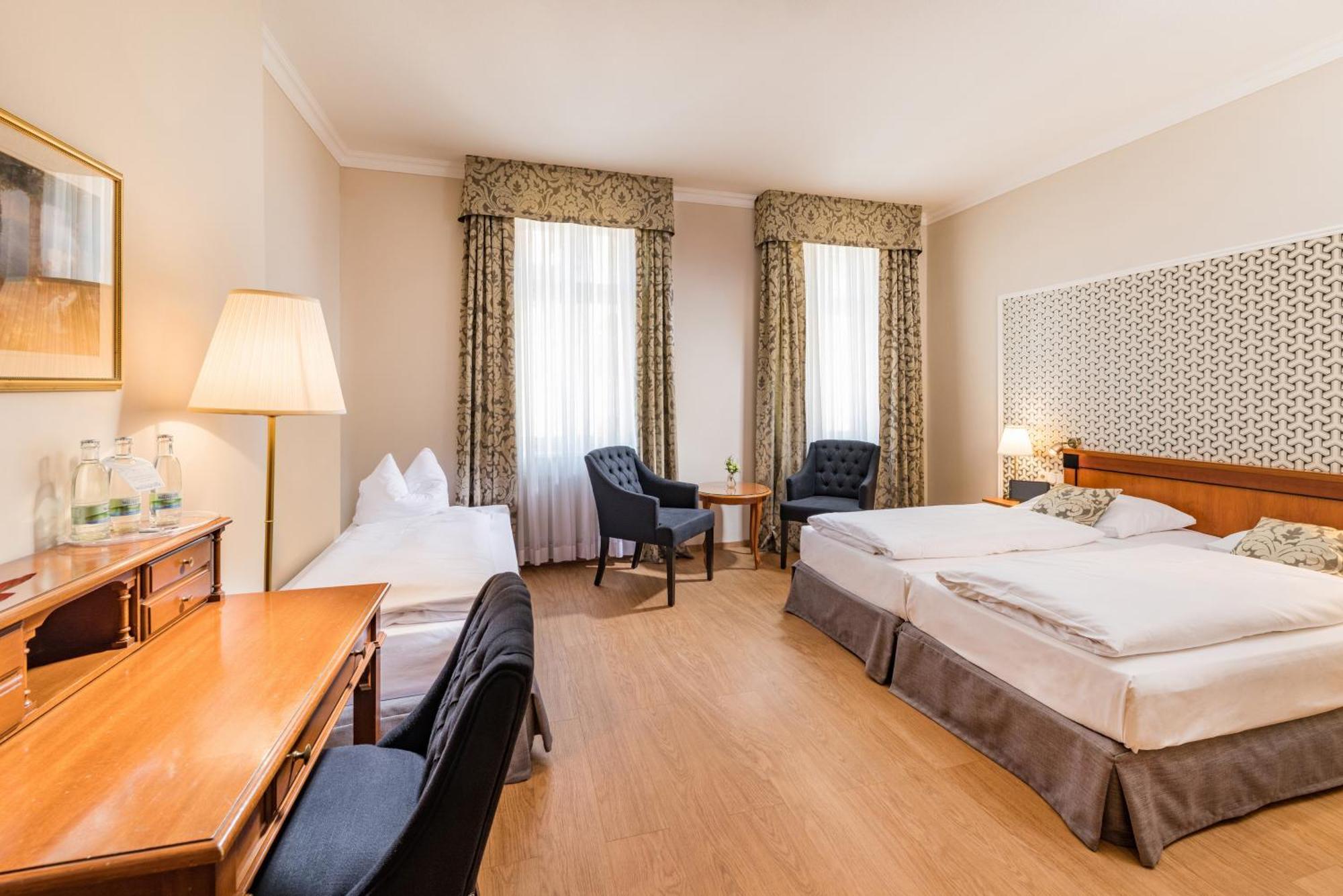 Classic Triple Room