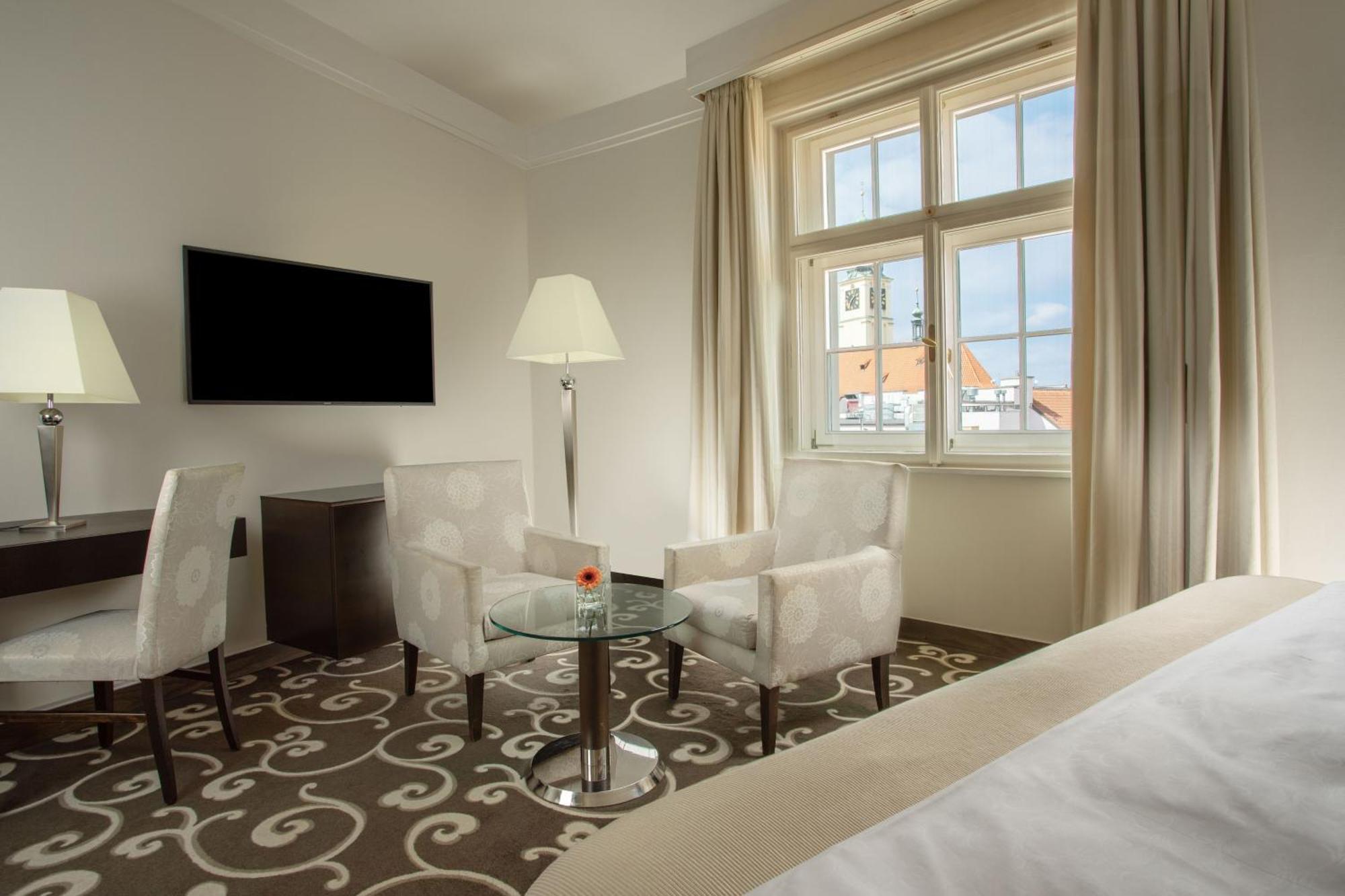Double or Twin Room City View