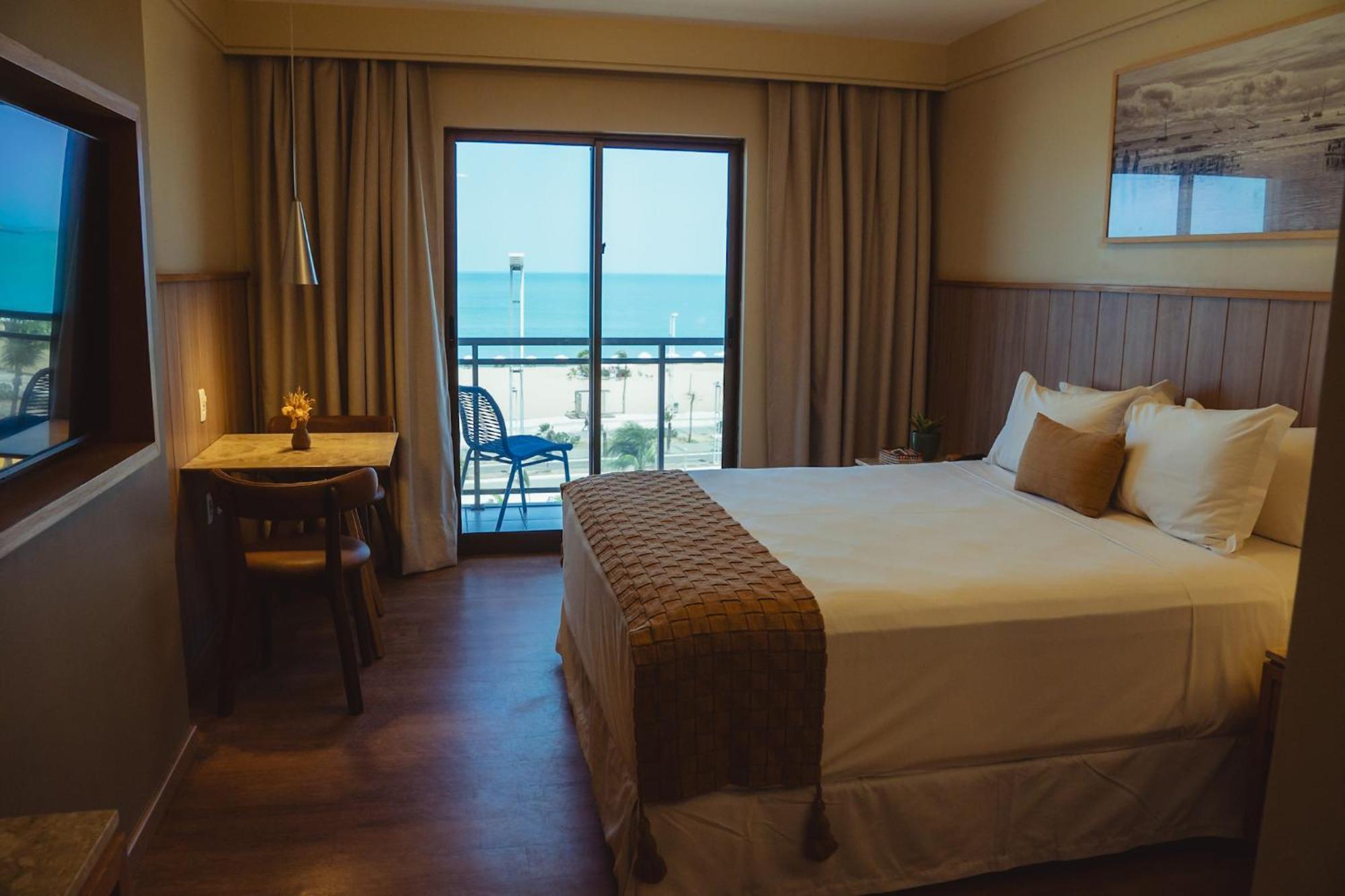 Room Pool View
