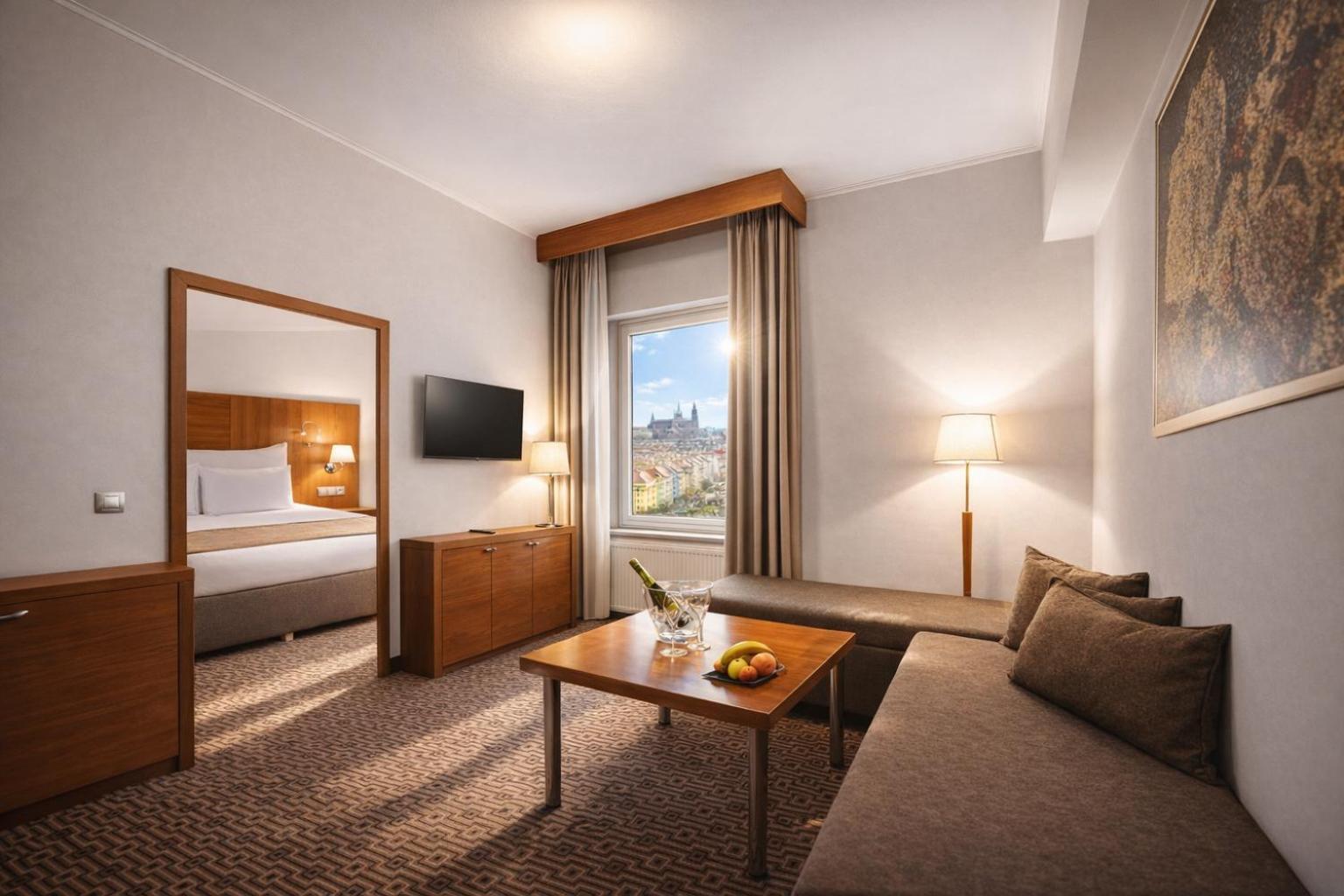 Deluxe Tower Suite Panoramic View