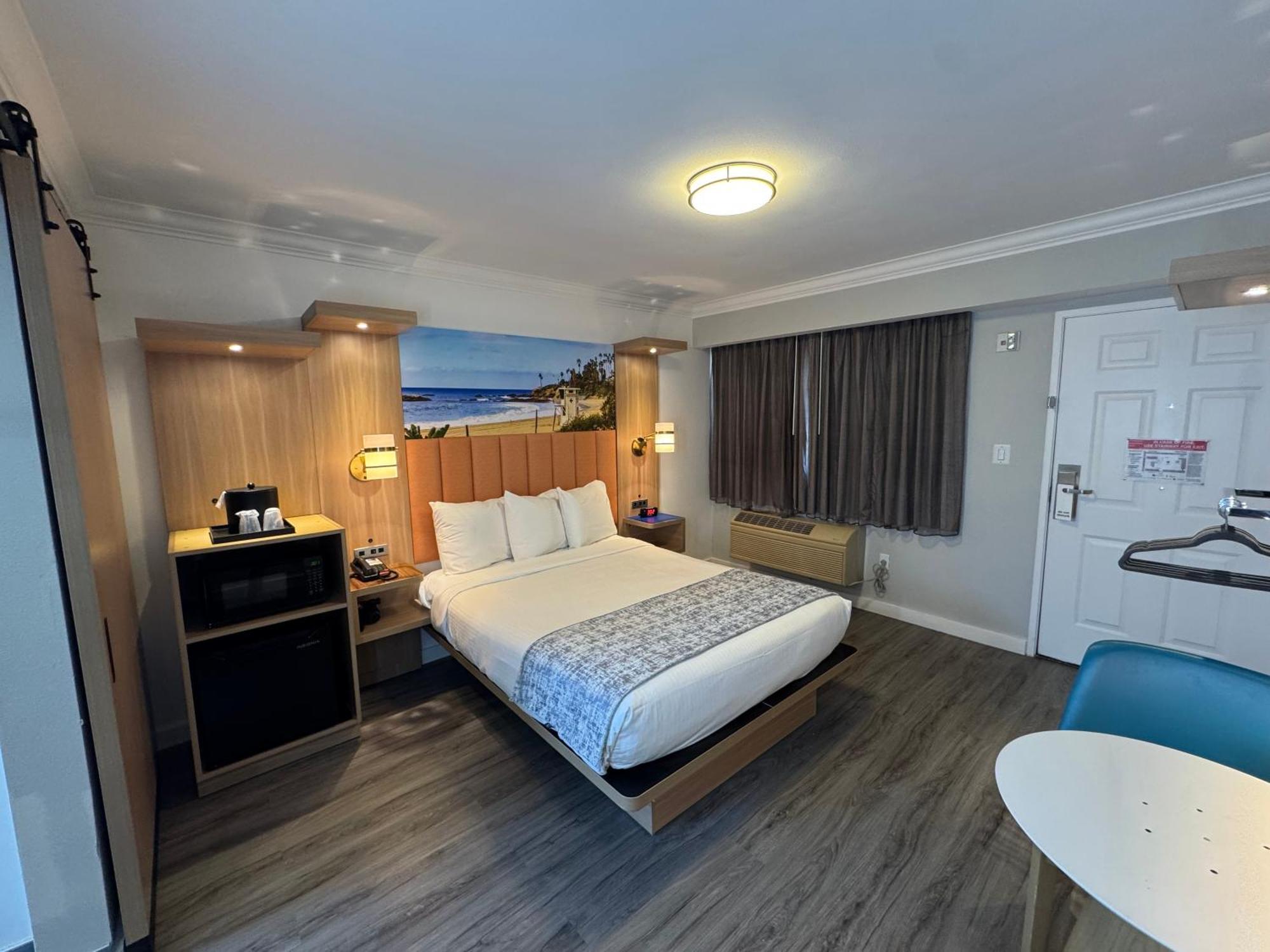 Queen Room Disability Access