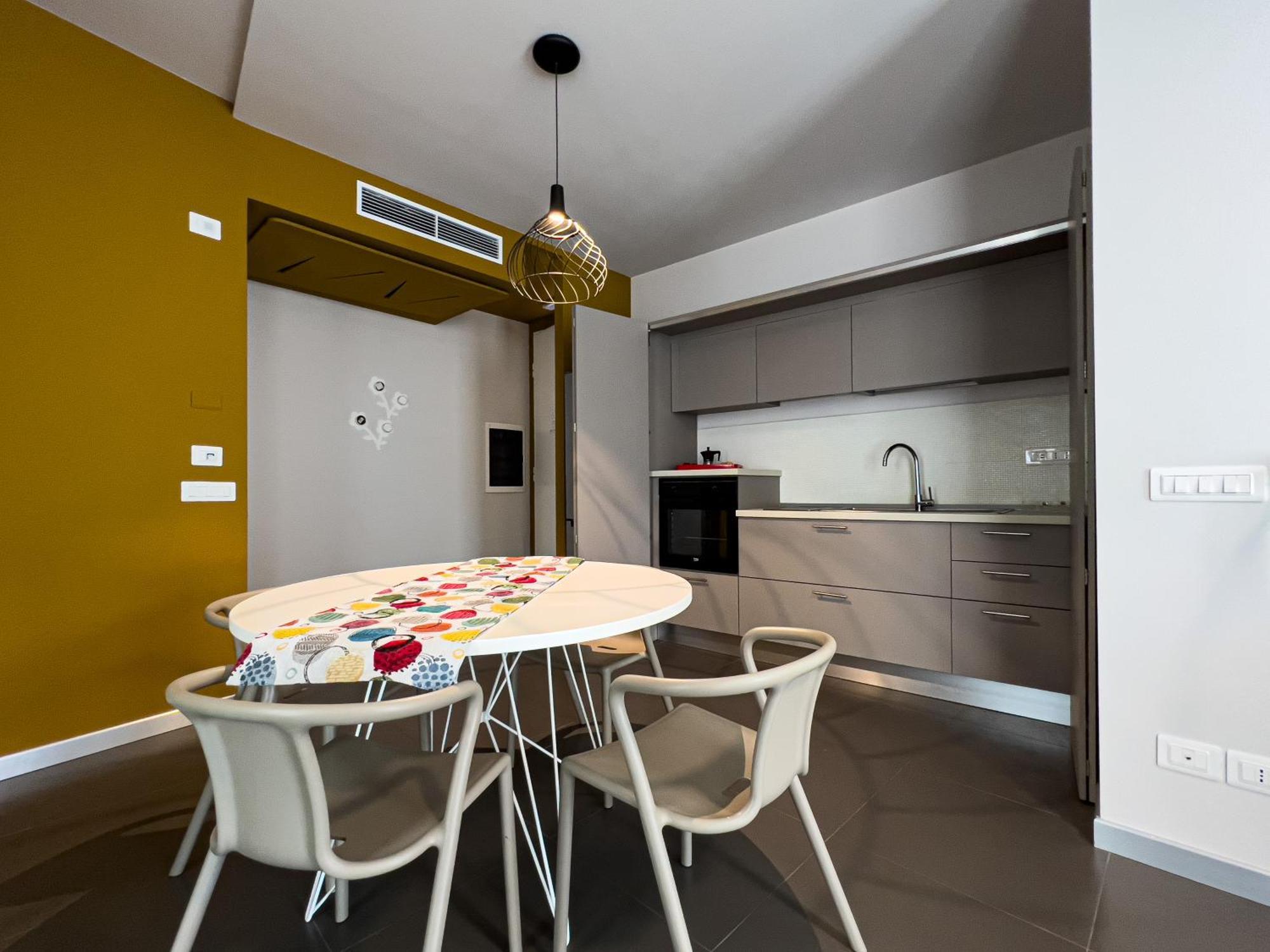 One-Bedroom Deluxe Apartment