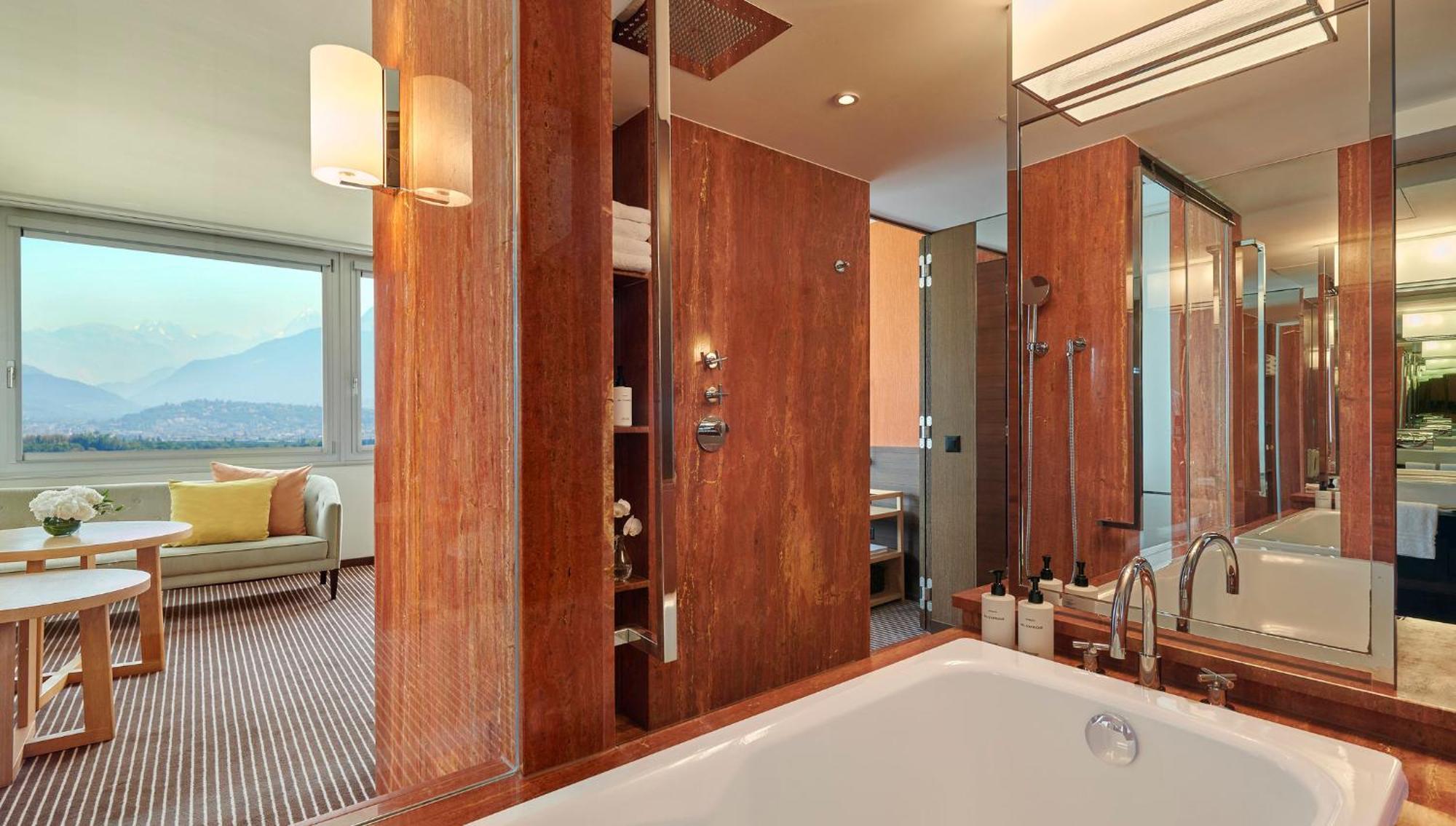 Junior Suite Lake View