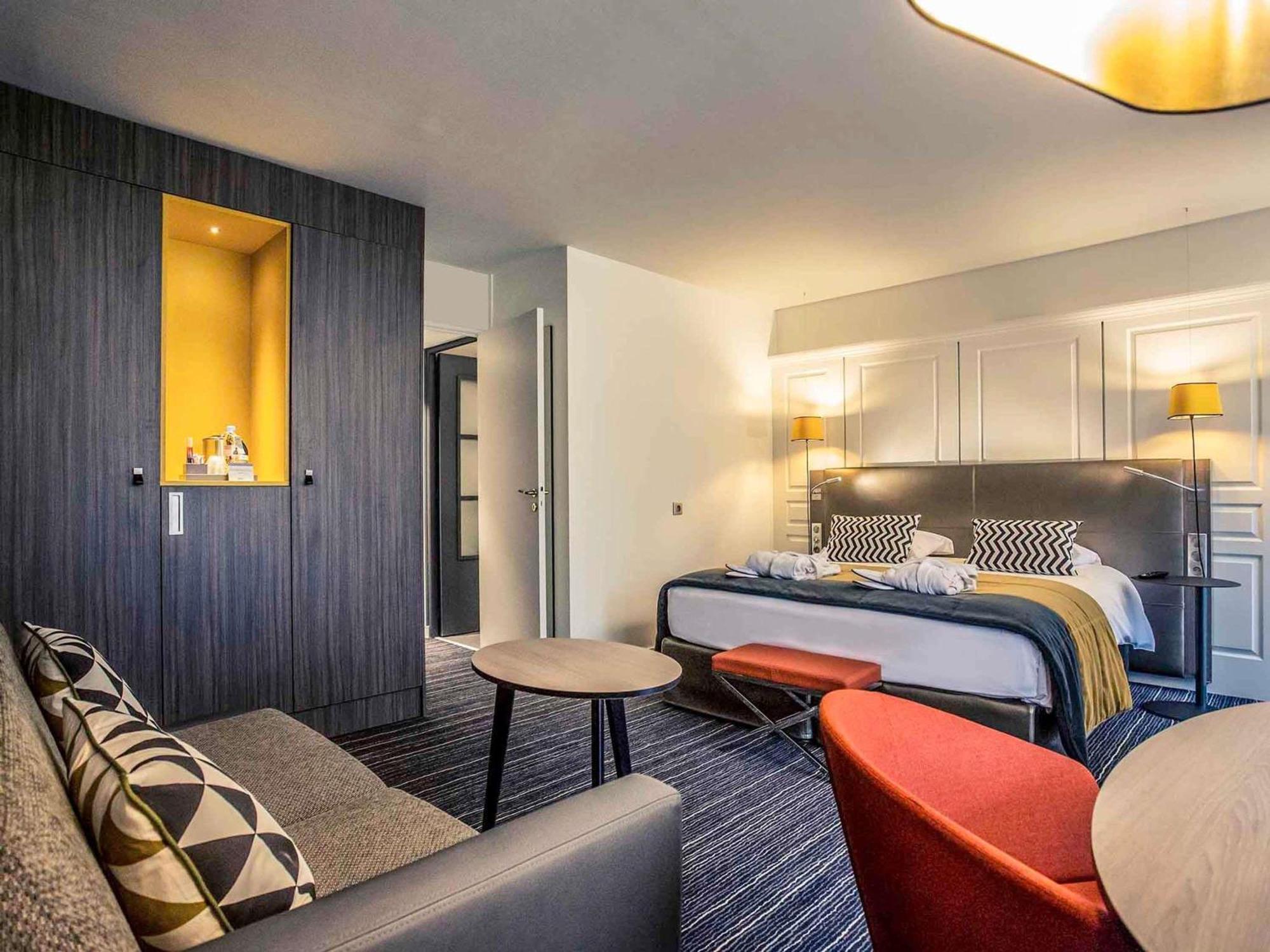 Privilege Room with One Double Bed and Sofa