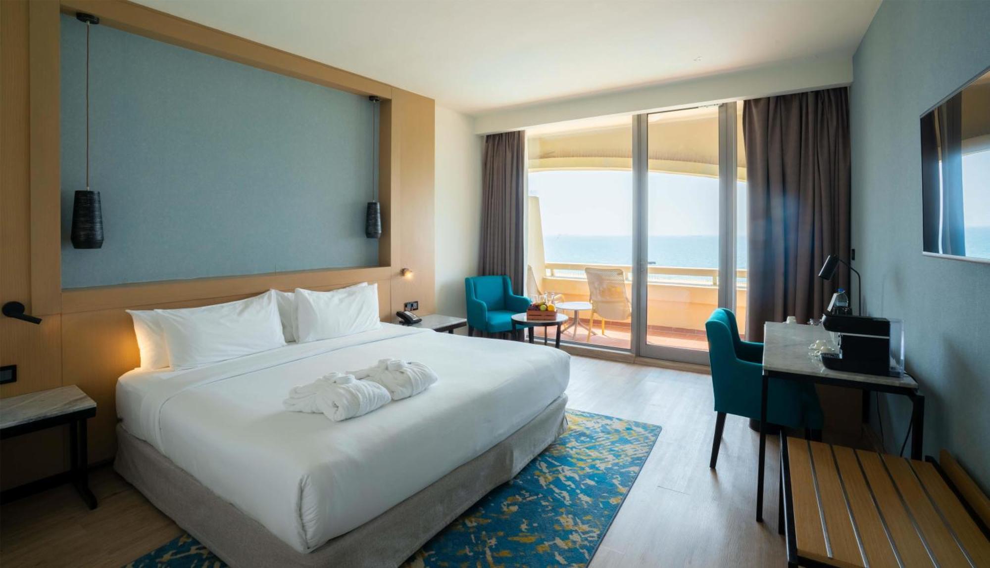 Deluxe Sea View Balcony