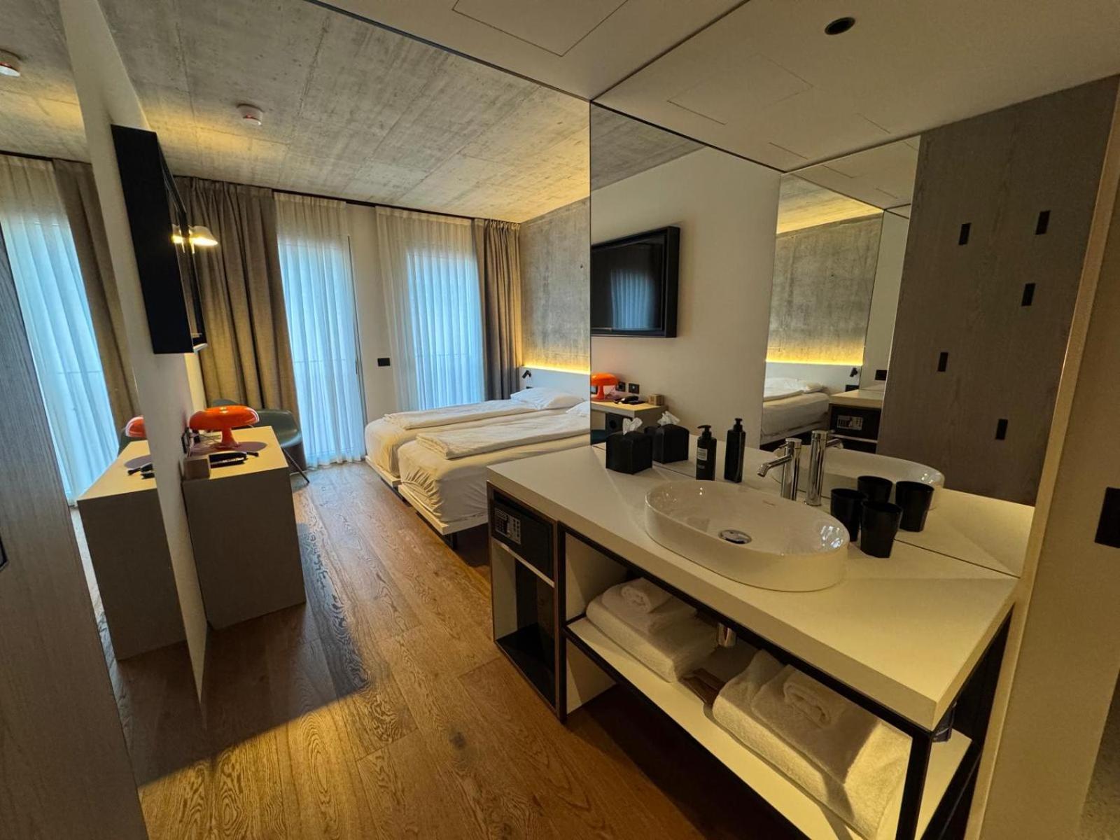Twin Room