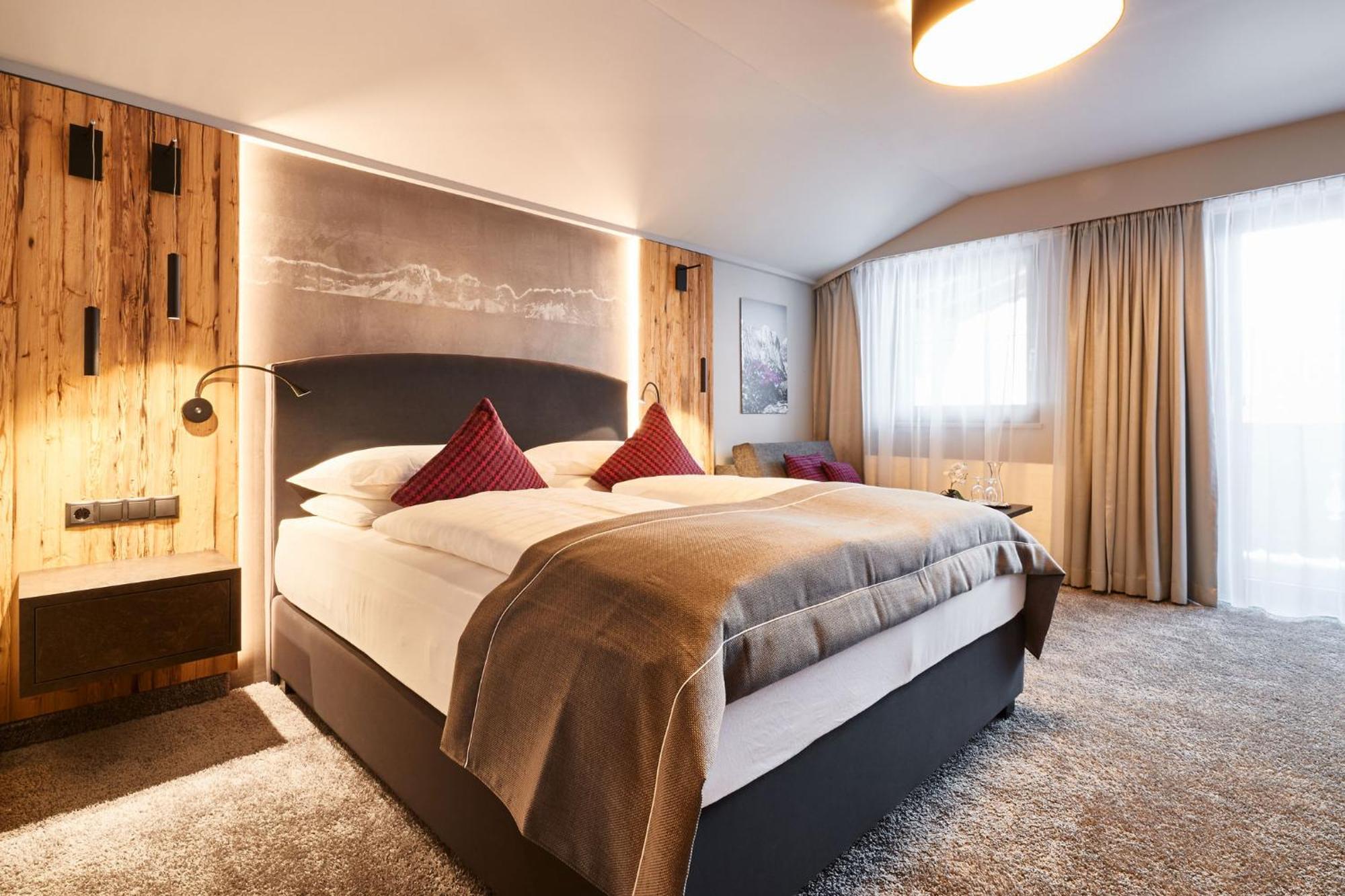 Double Room Mountain View