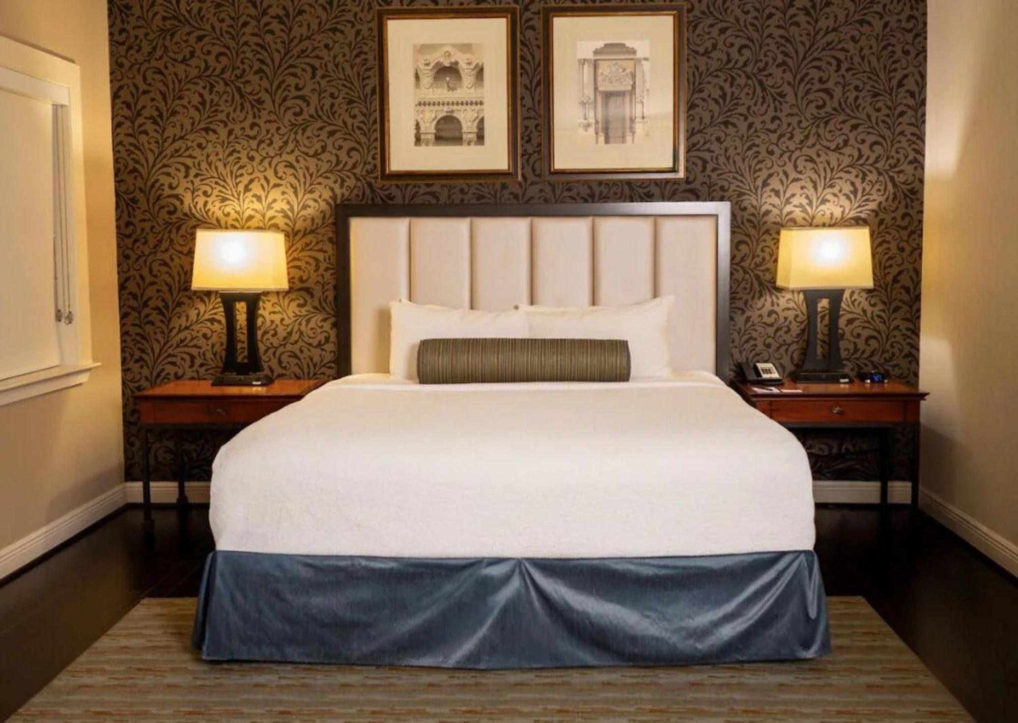 Executive King Room