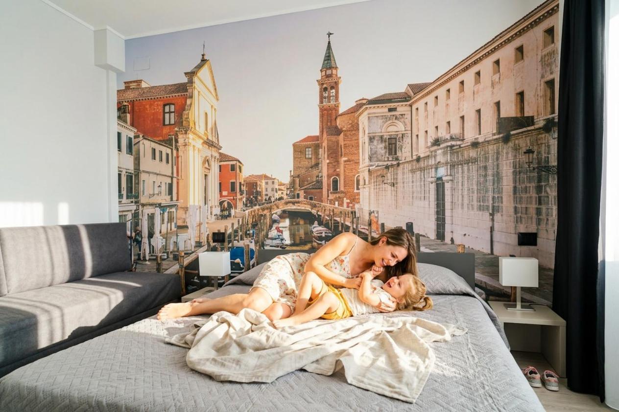 Double or Twin Room Sea View