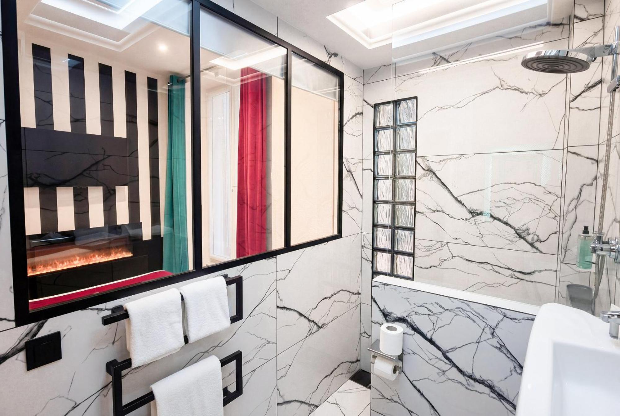 Classic Double or Twin Room