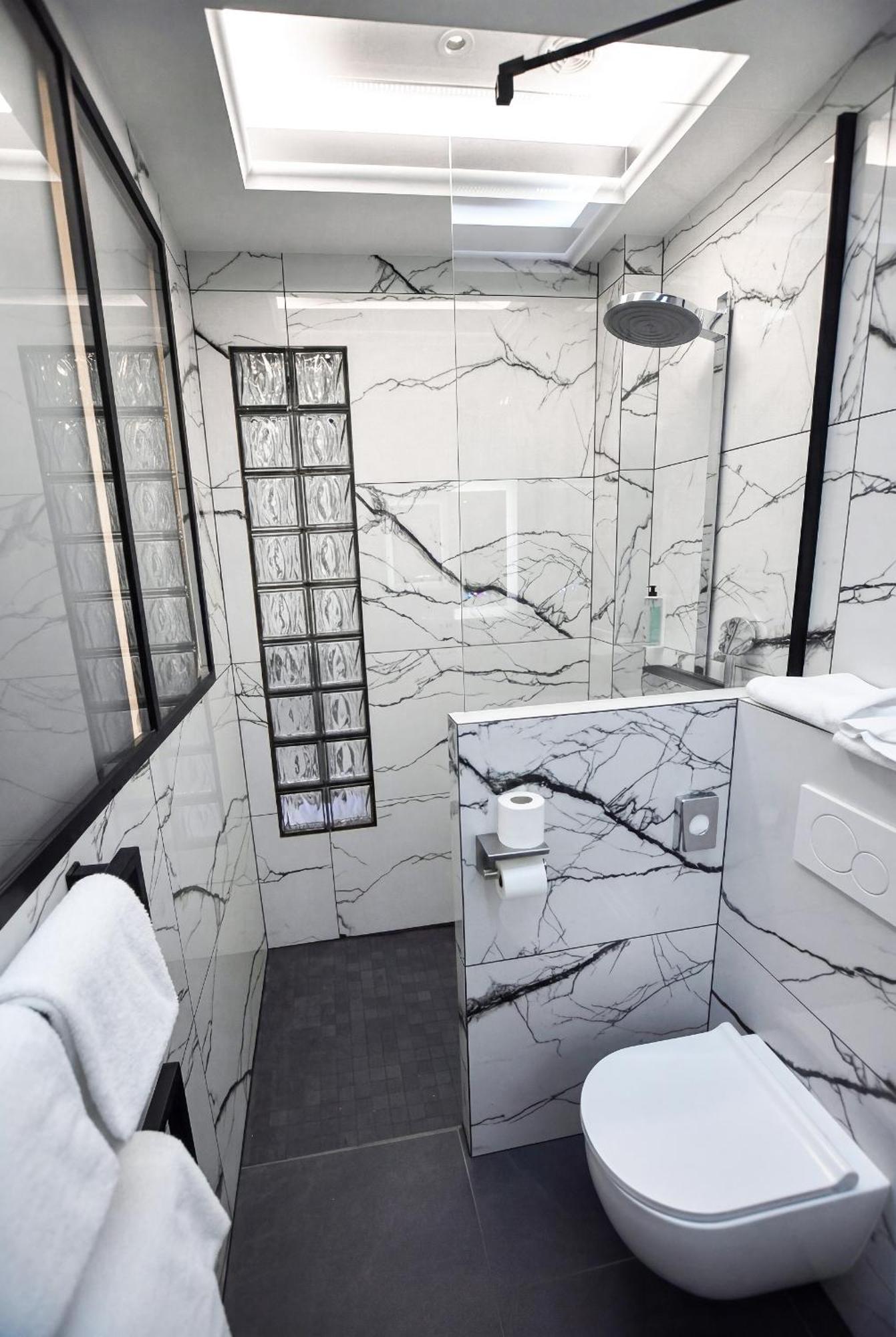 Privilege Triple Room