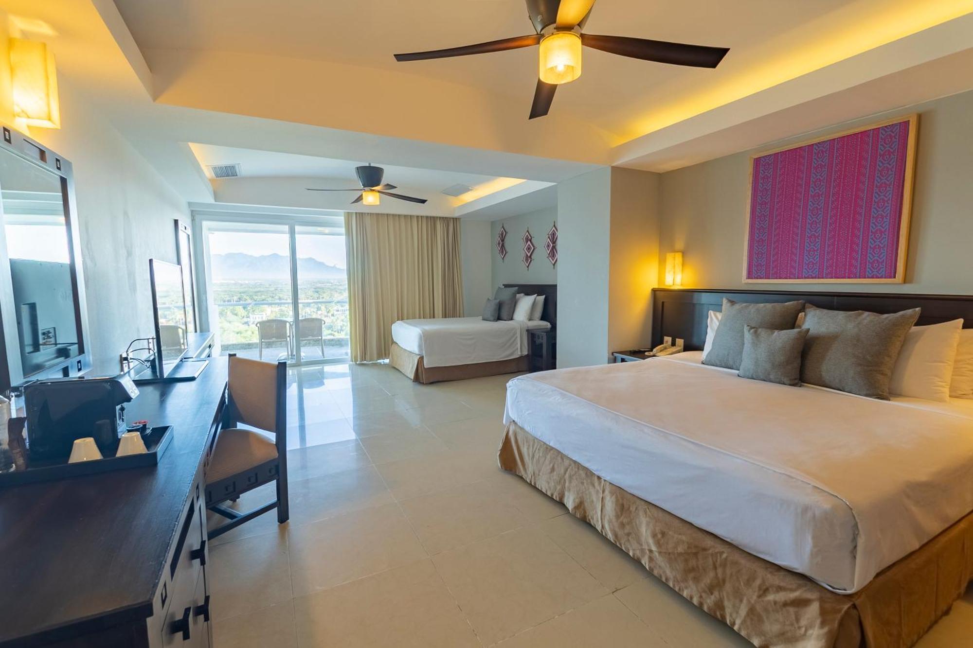 Family Junior Suite Mountain View