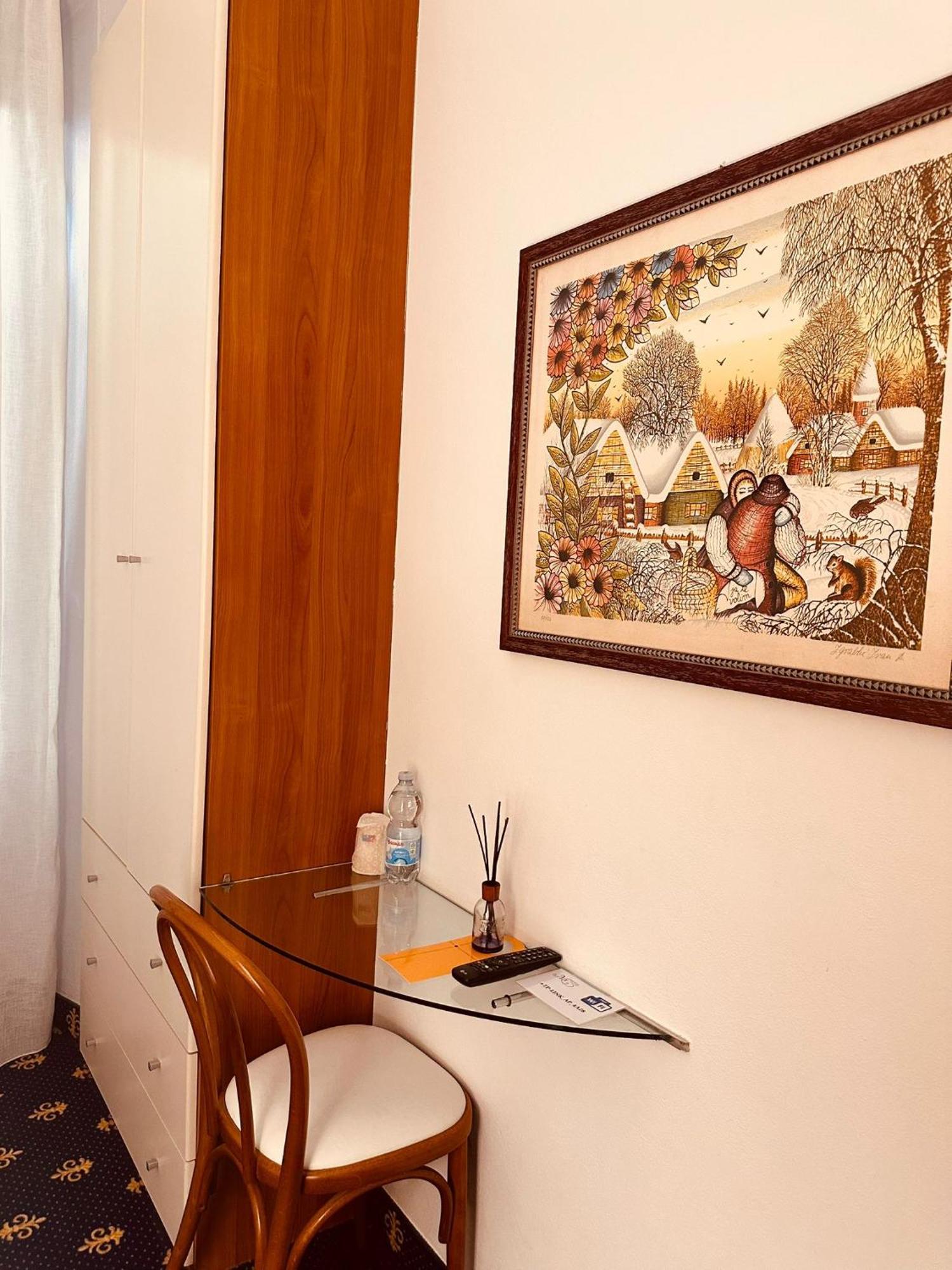 Superior Single Room