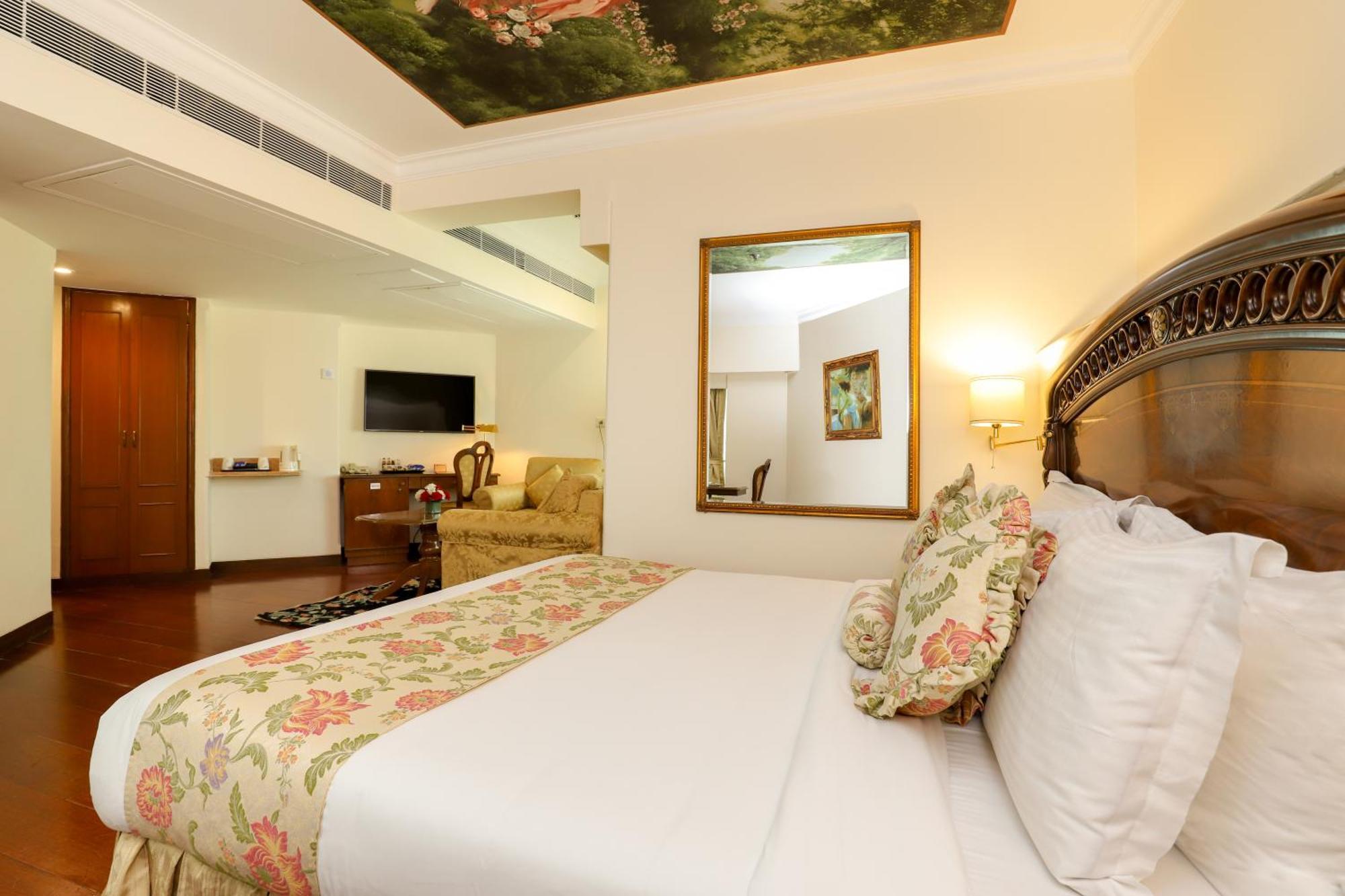 Royal Junior Suite