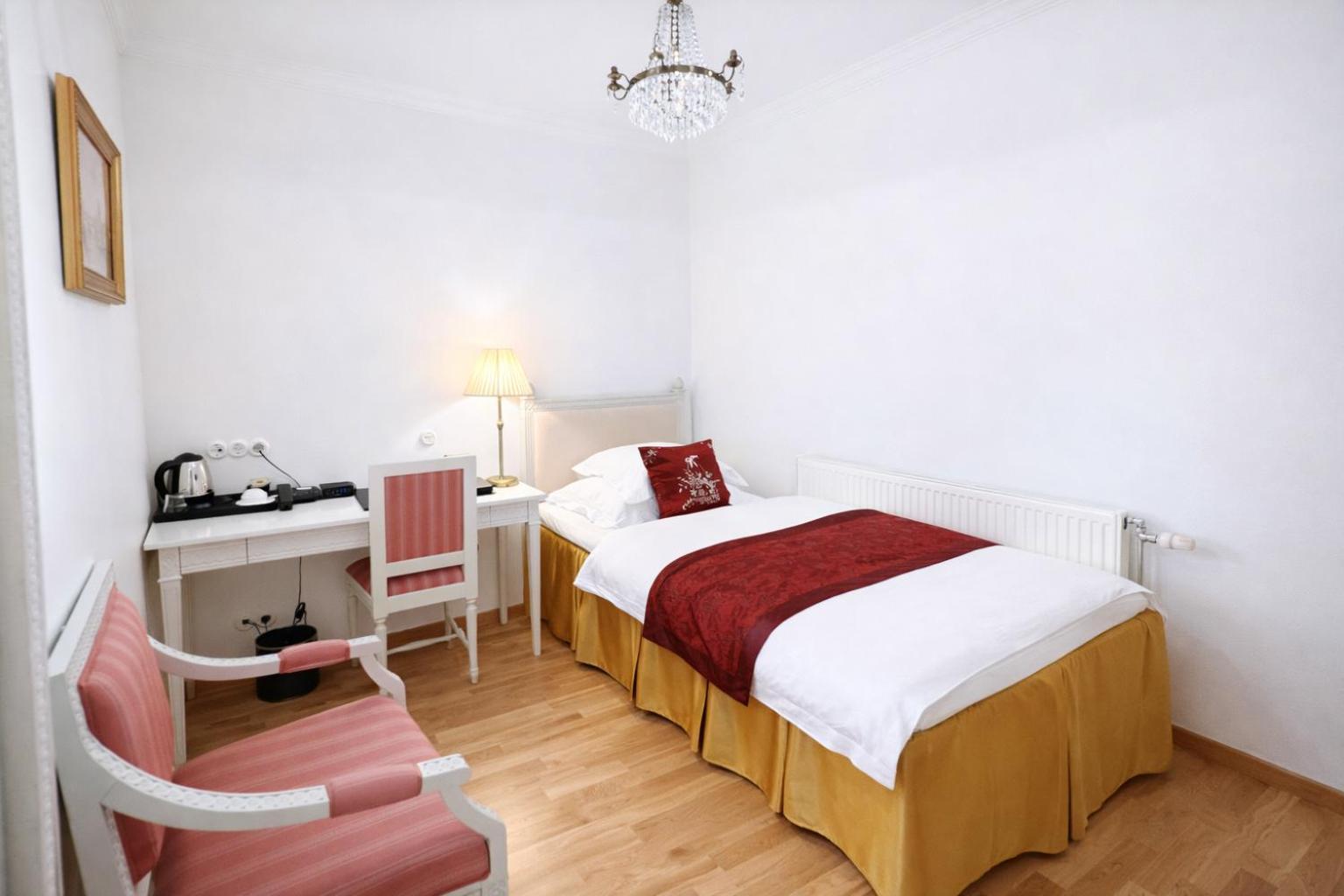 Economy Single Room without Window