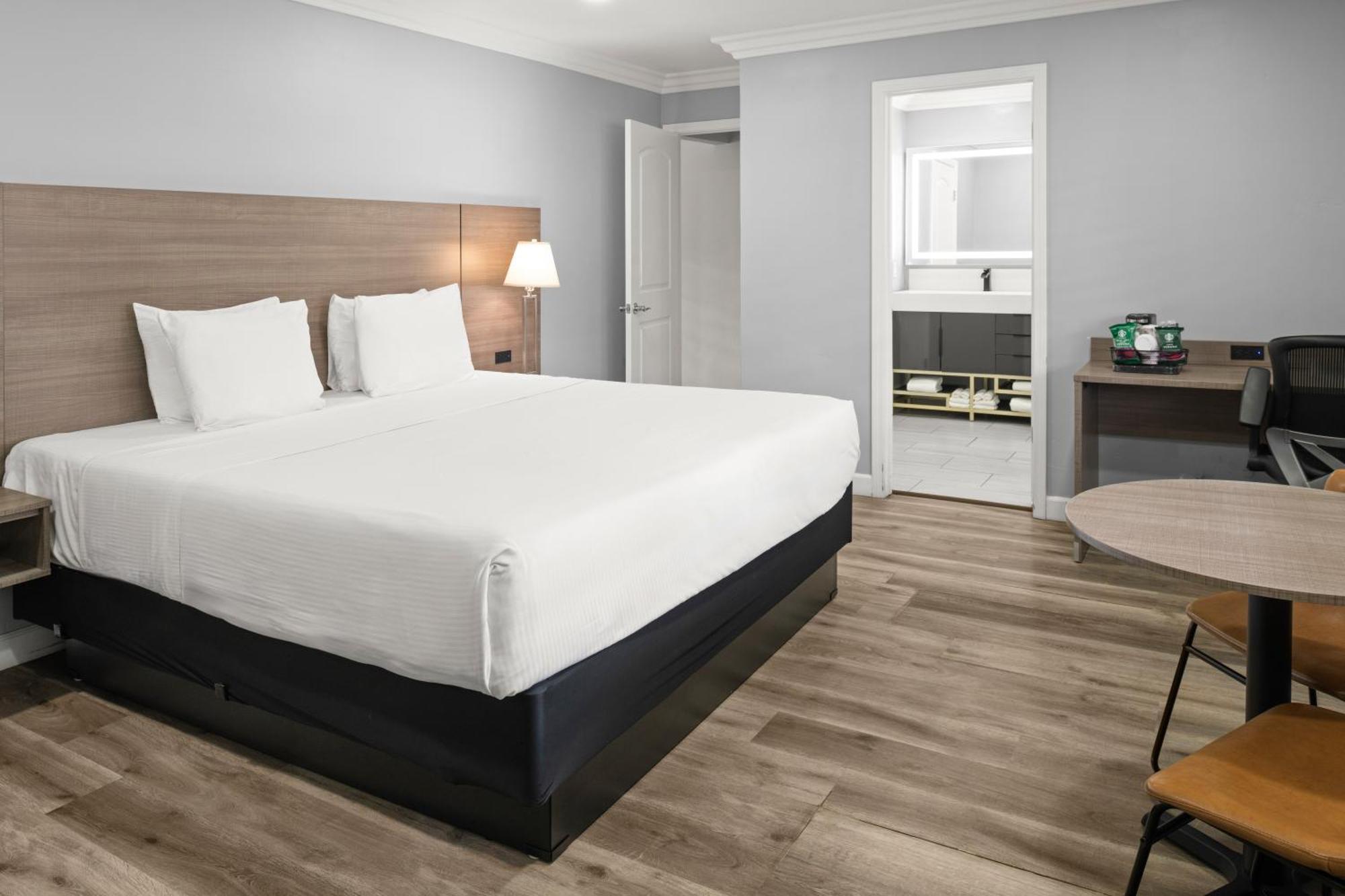 King Room