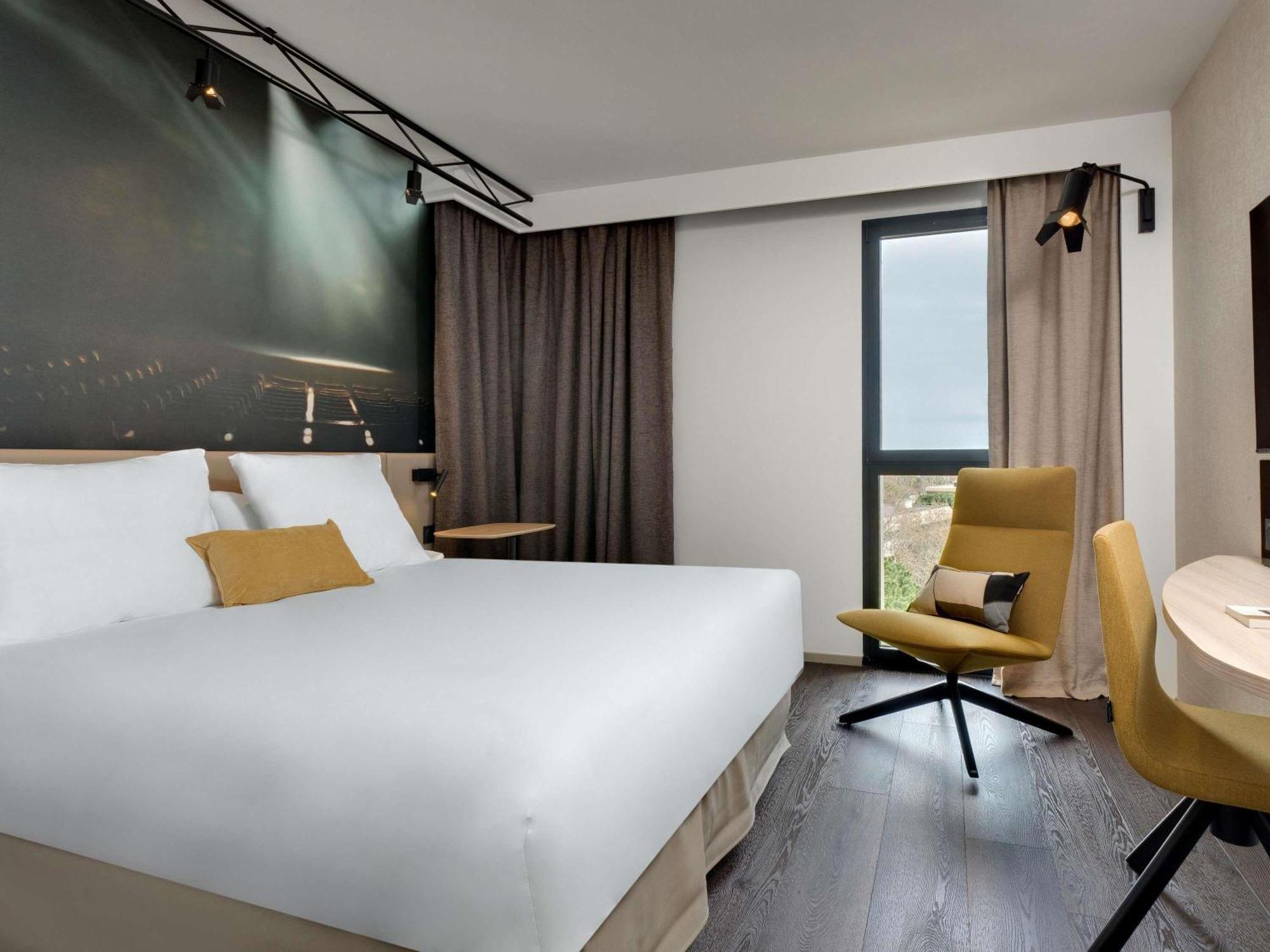 Classic Double Room,1772096795:JPEG