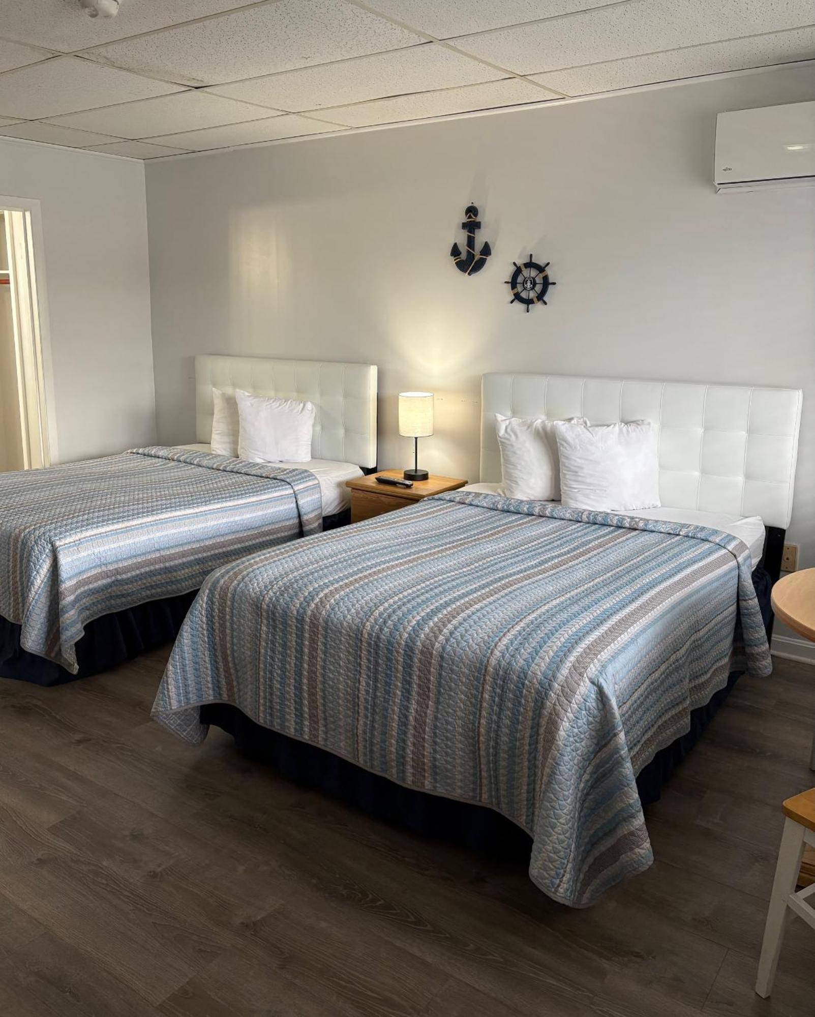 Standard Room Kitchenette