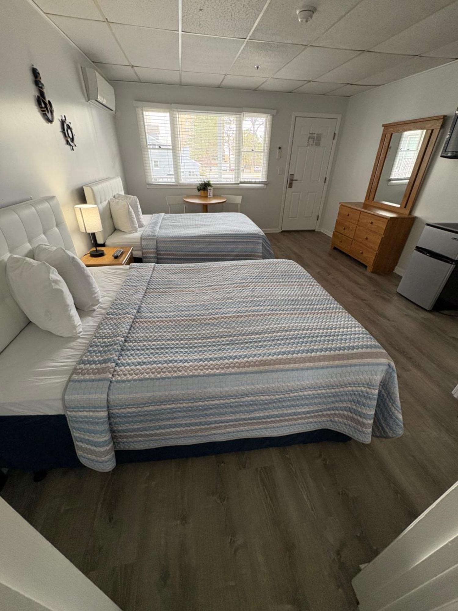 Standard Room Kitchenette