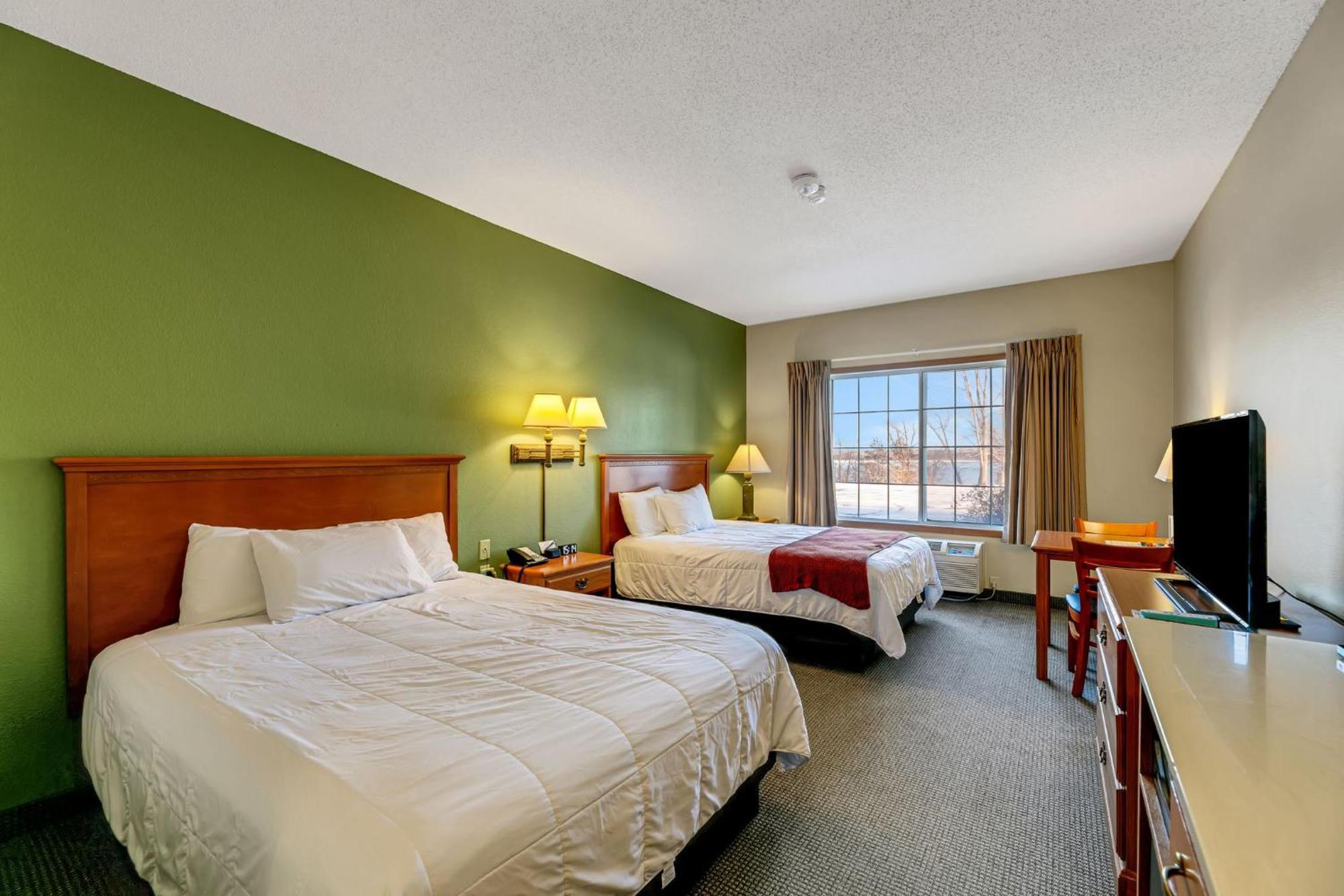 Queen Room Two Queen Beds
