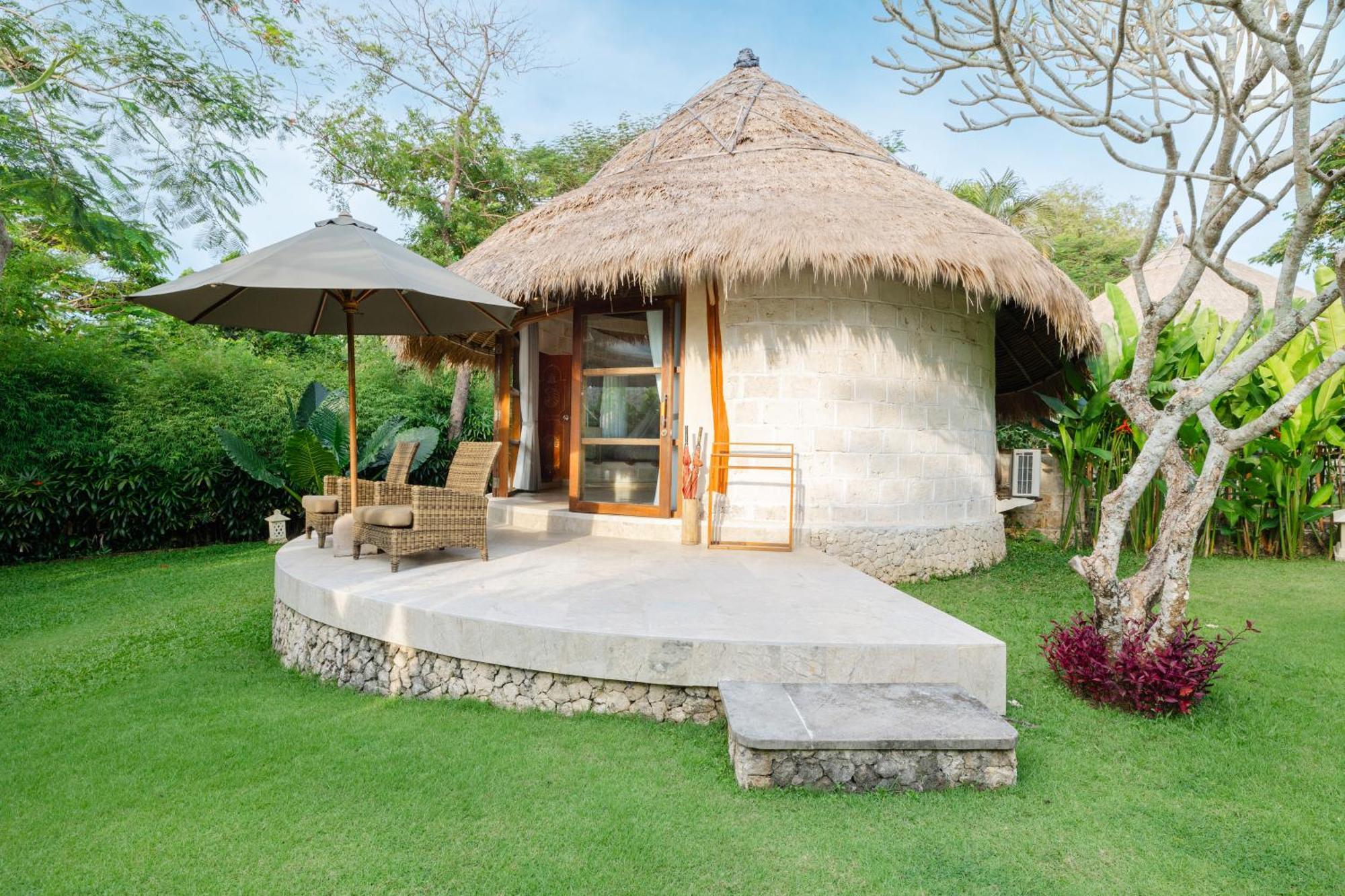 Deluxe Bungalow