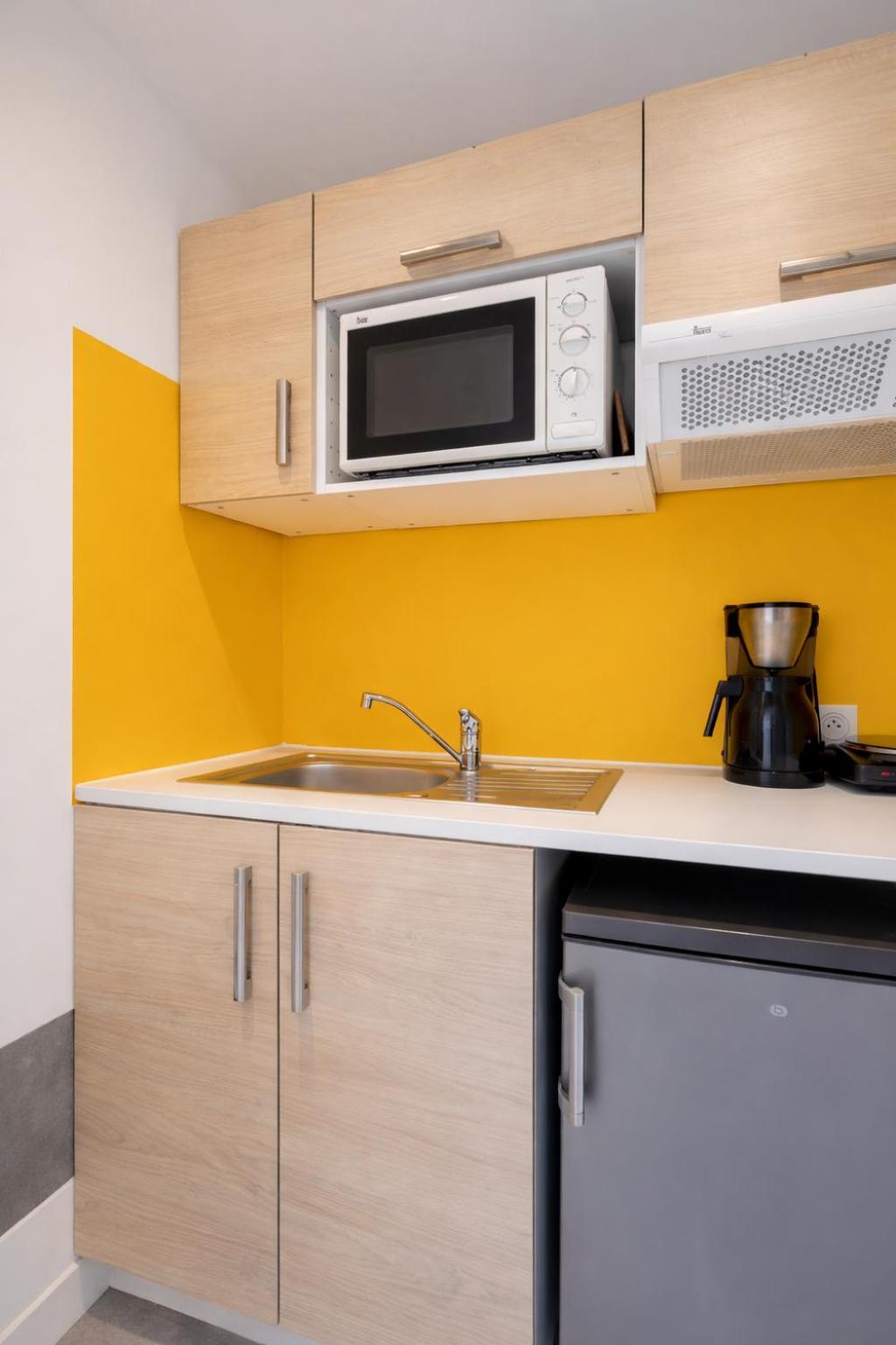 Triple Room Kitchenette Balcony Sea View
