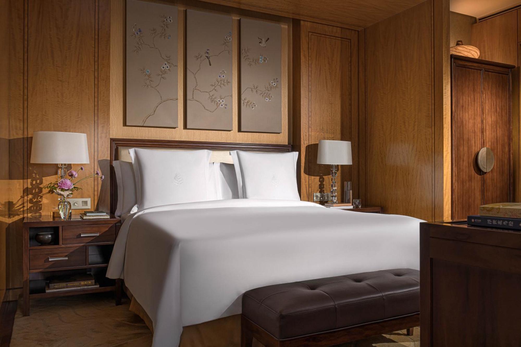 Garden View King Room