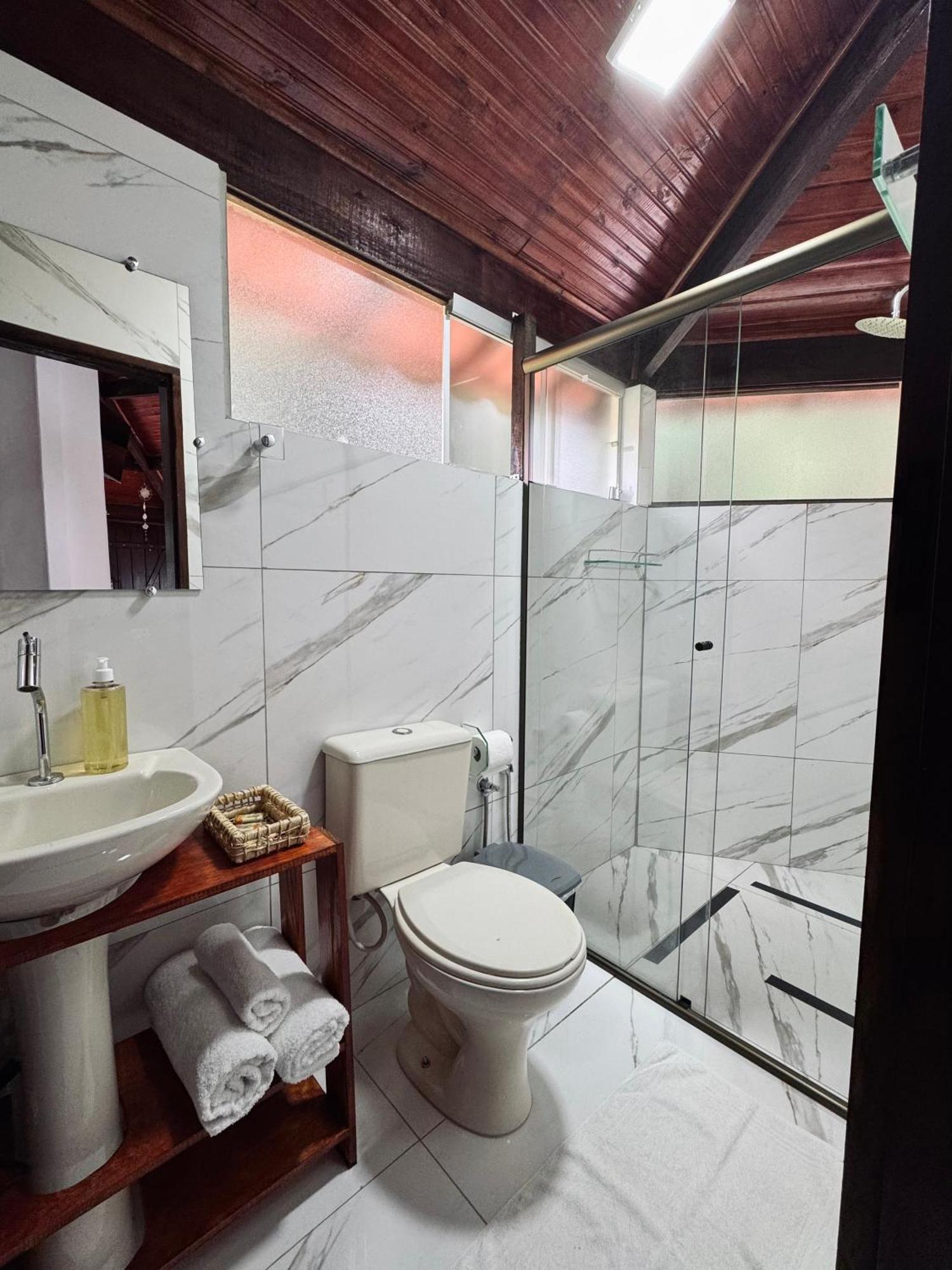 Queen Room Spa Bath