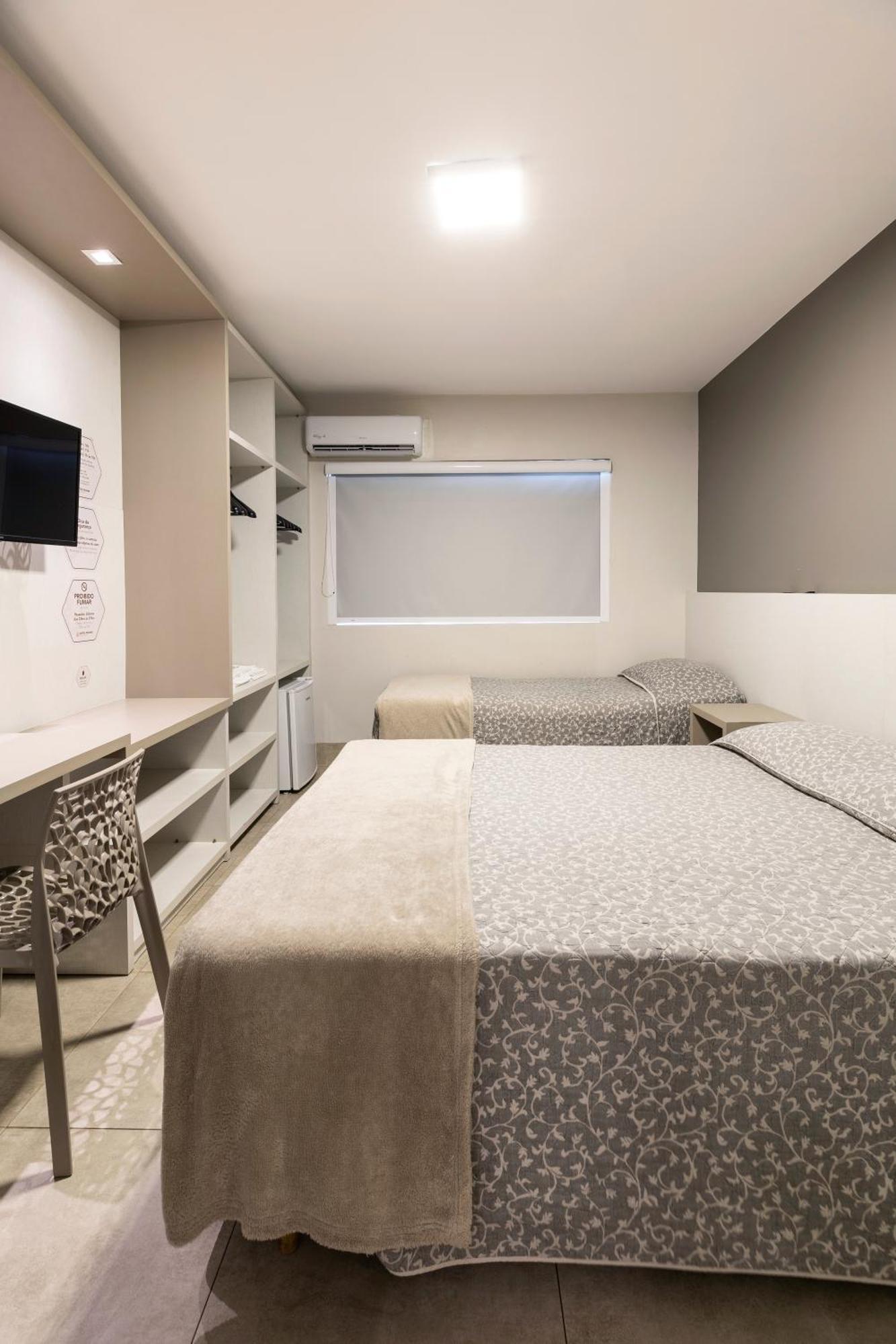 Standard Triple Room 3 Single Beds