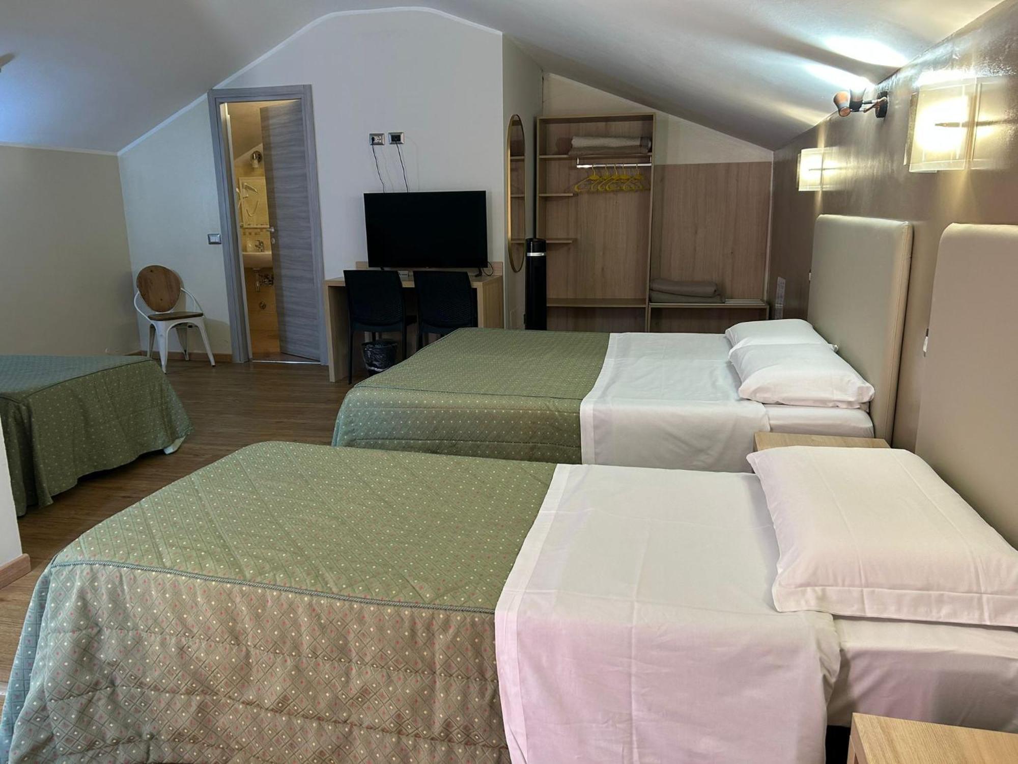 Quadruple Room Garden View