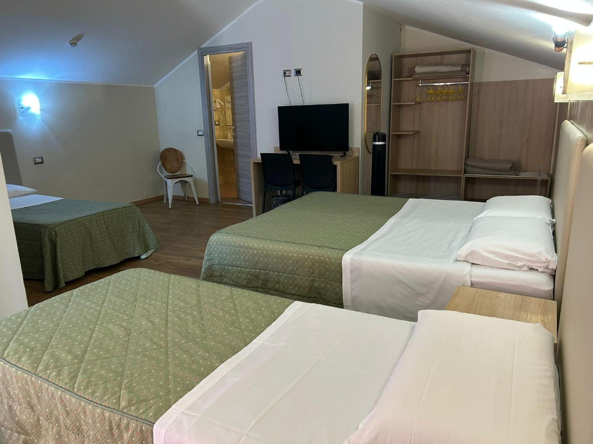 Quadruple Room Garden View