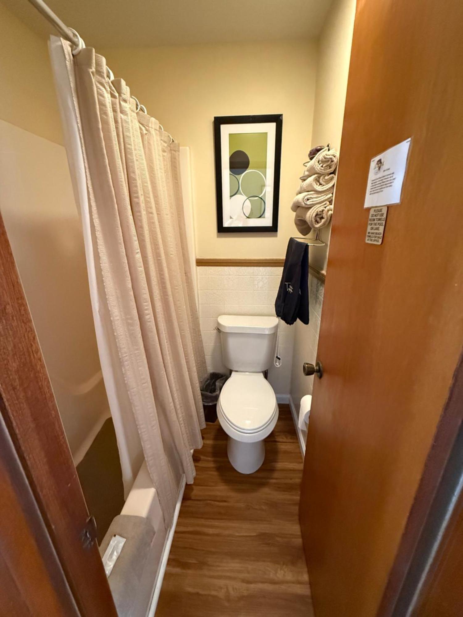 Economy Double Room