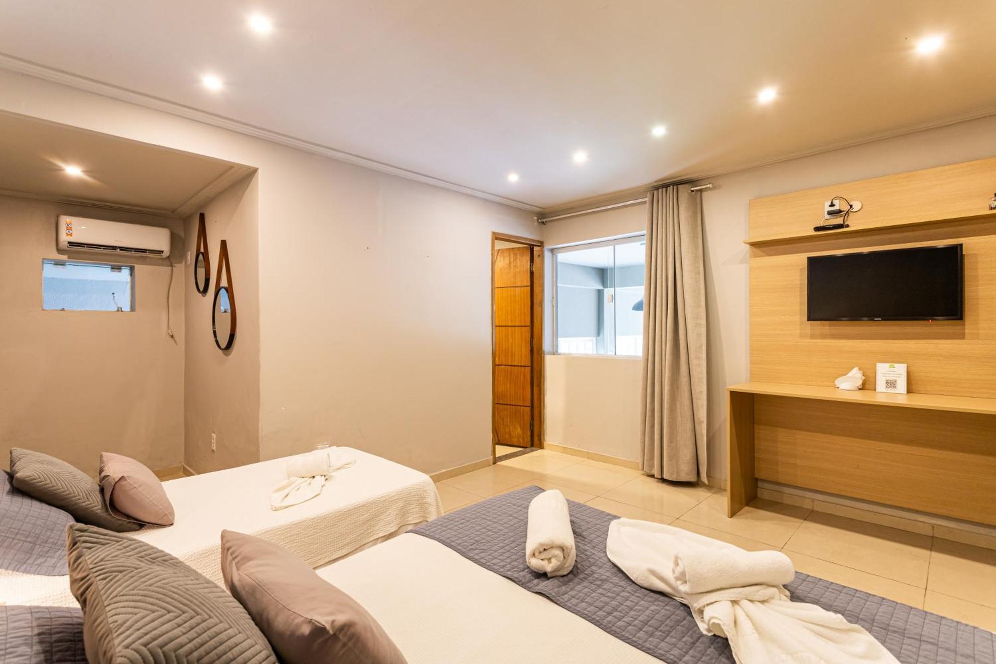 Economy Triple Room
