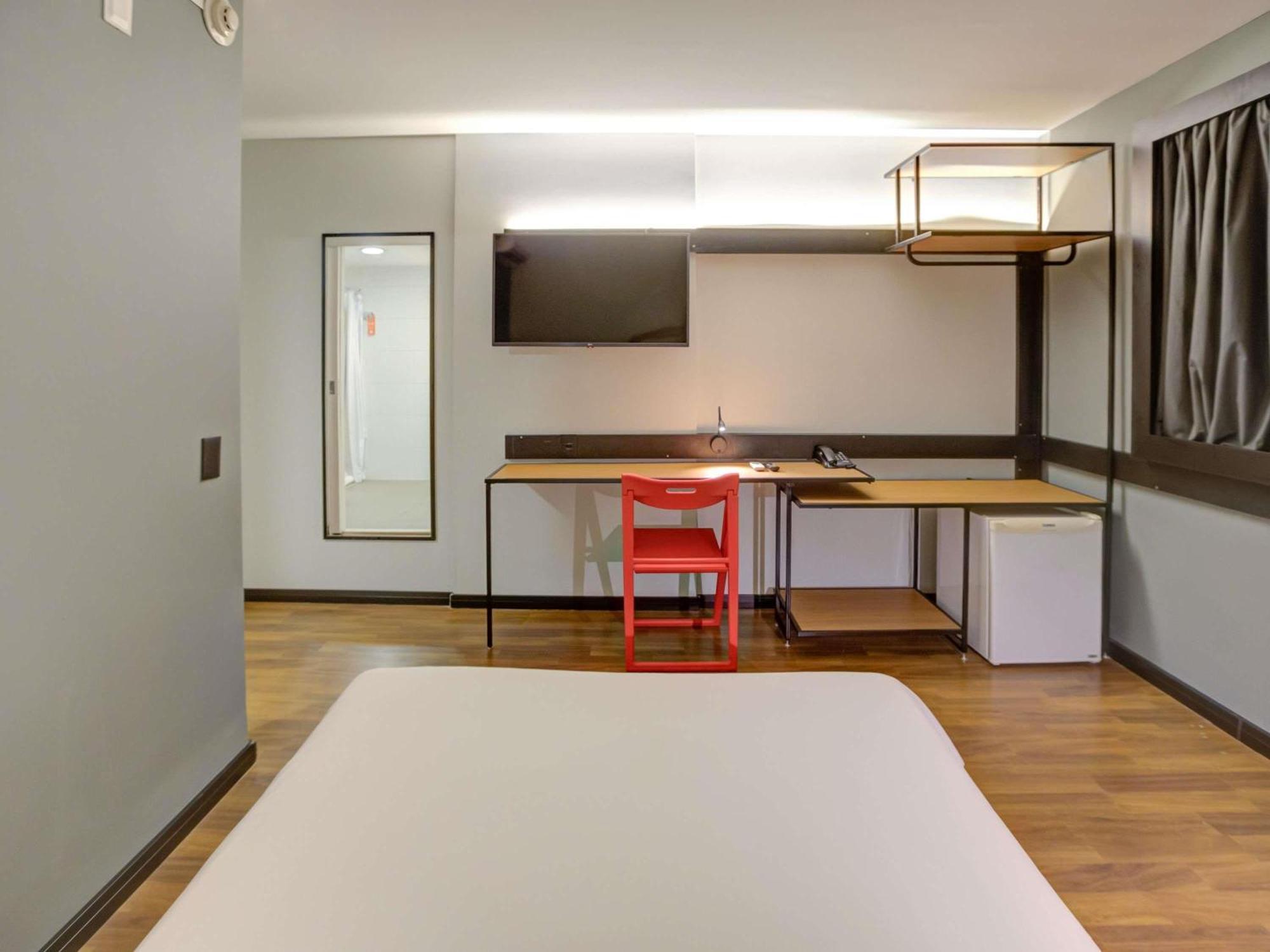 Standard Double Room Disability Access