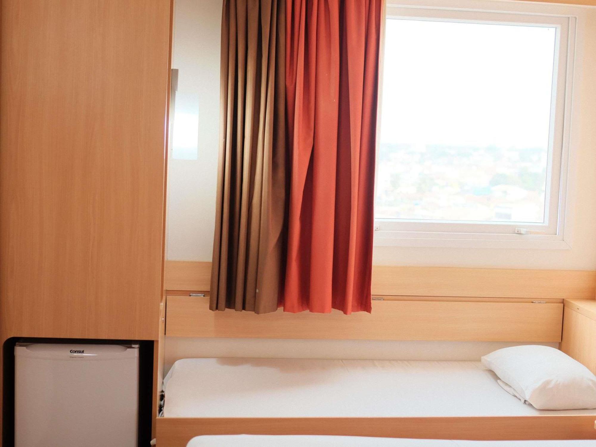 Standard Double Room Child Bed
