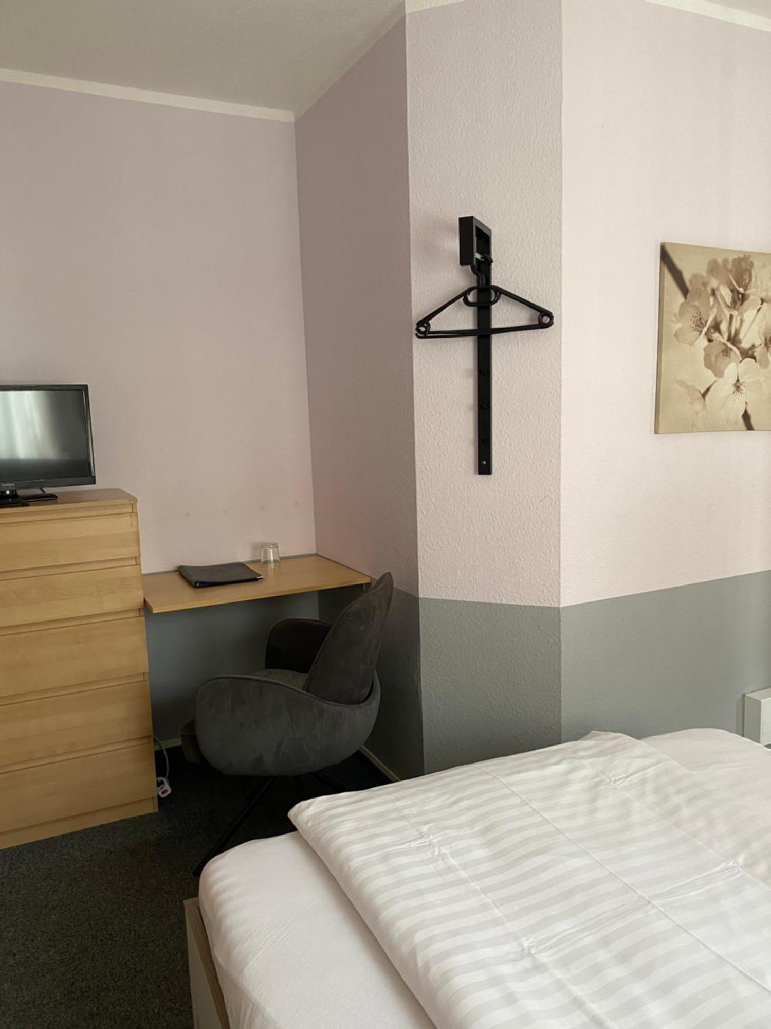 Budget Single Room