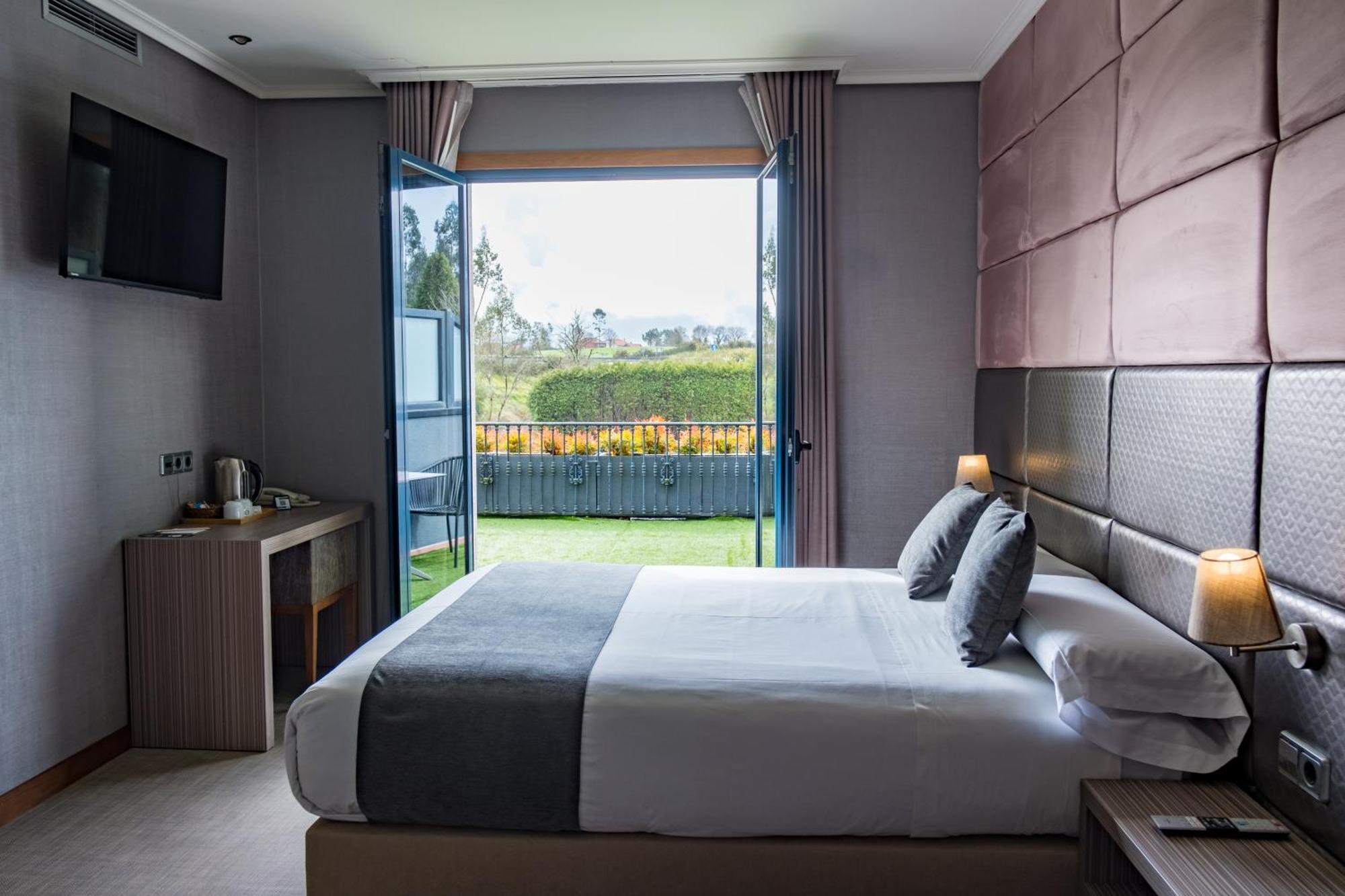 Deluxe Double Room Balcony