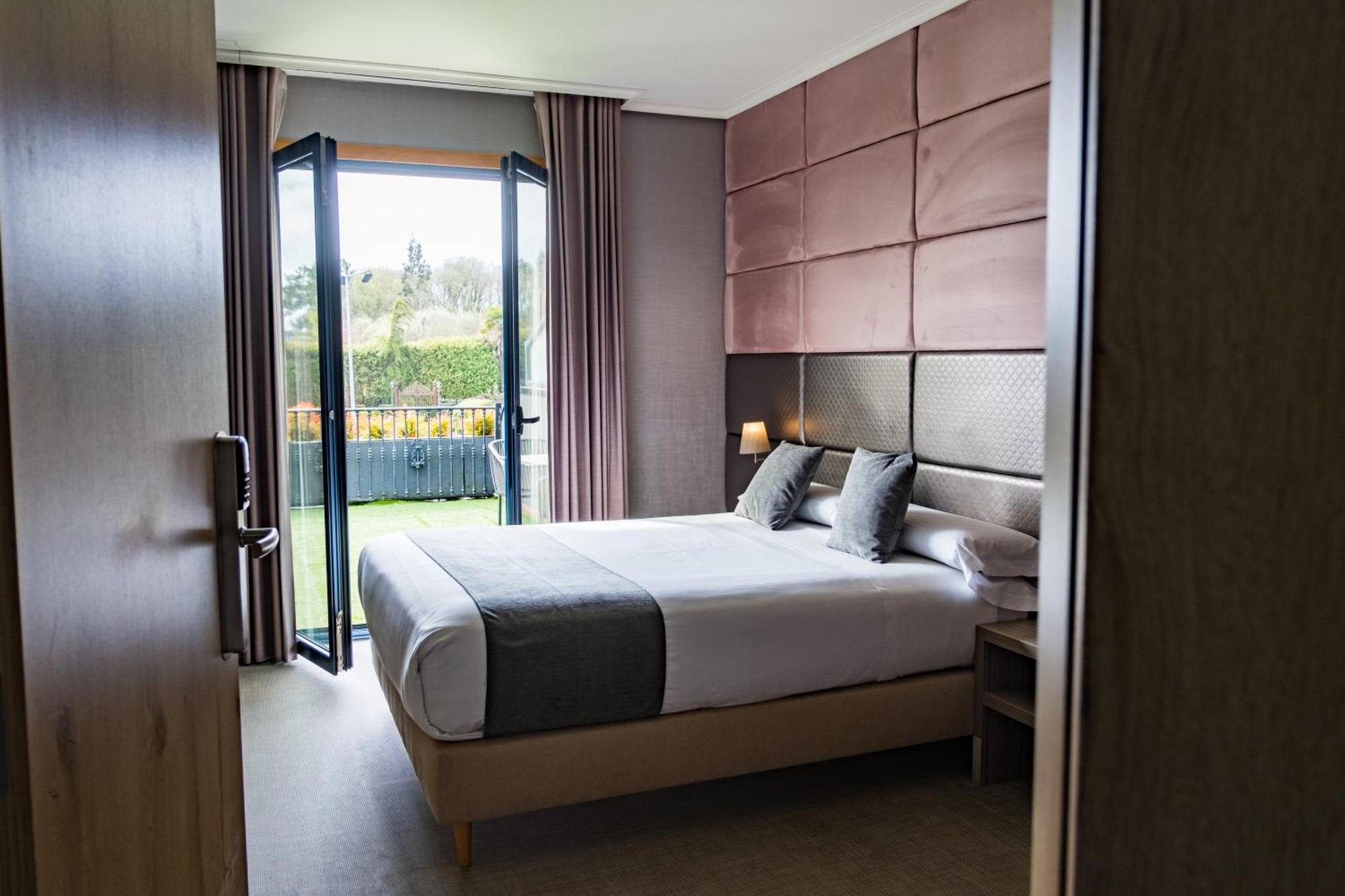 Deluxe Double Room Balcony