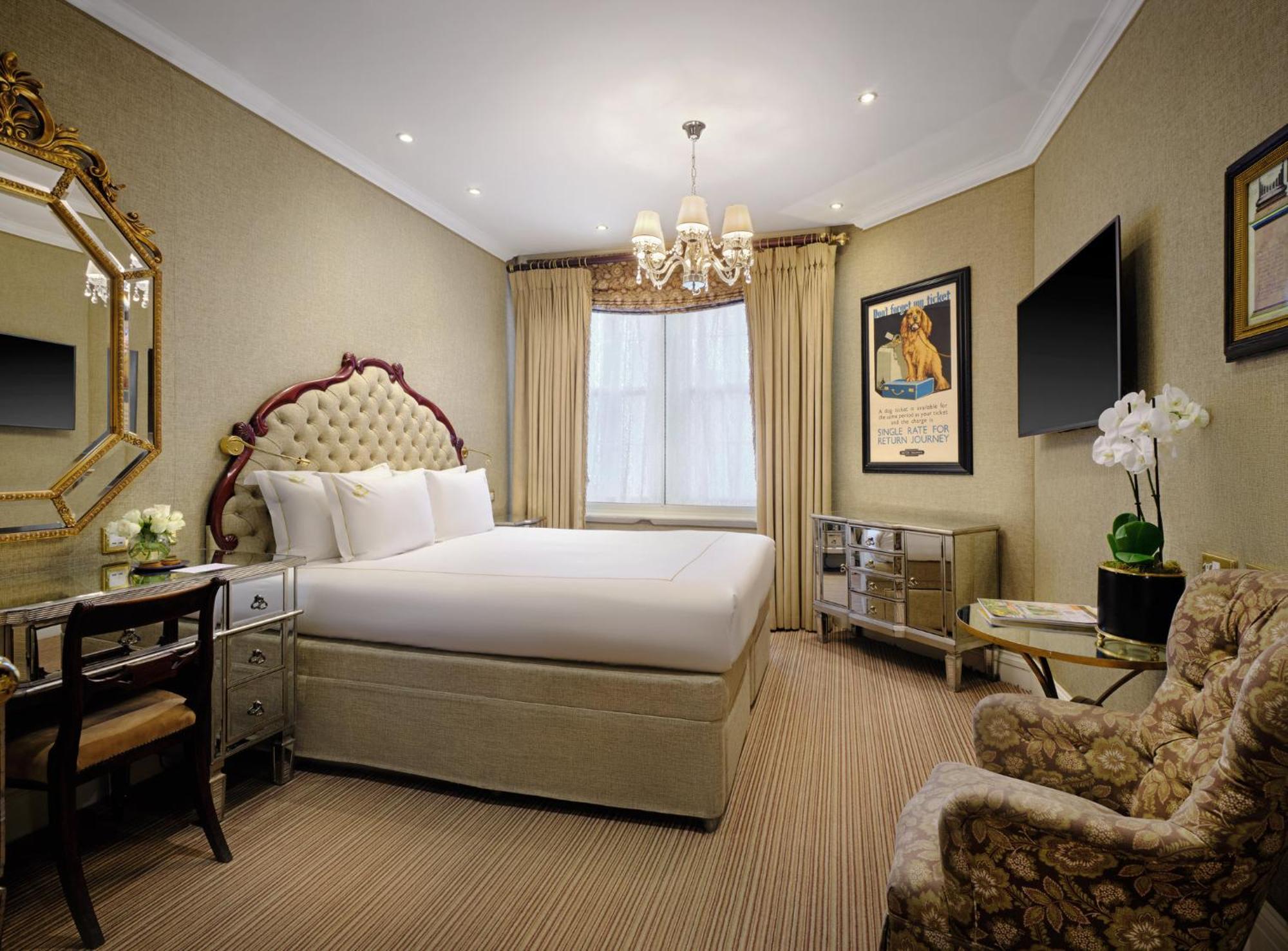 Superior King Room