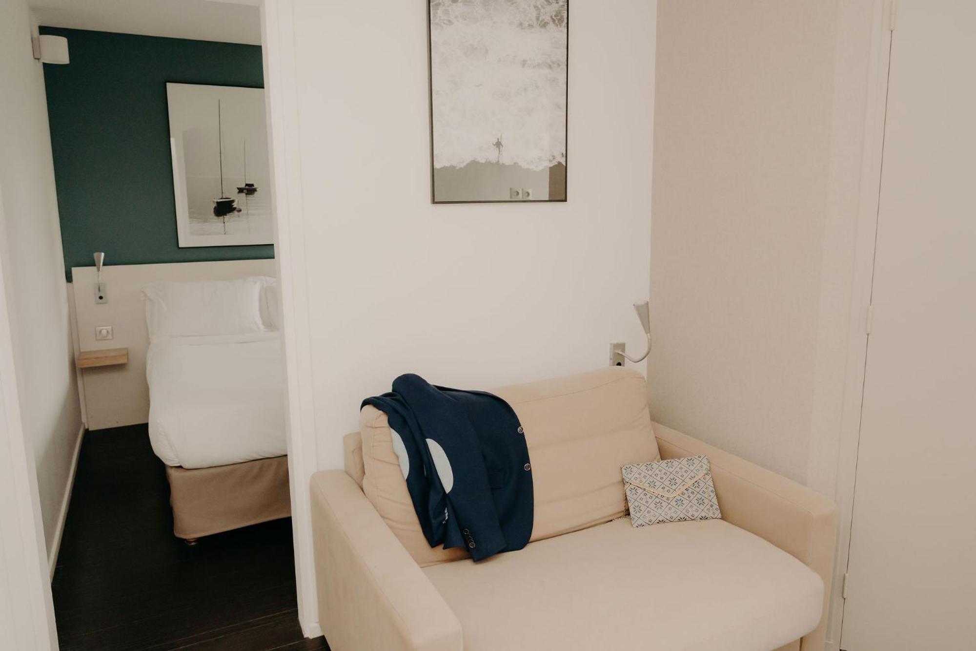 Privilege Room One Double Bed One Sofa Bed