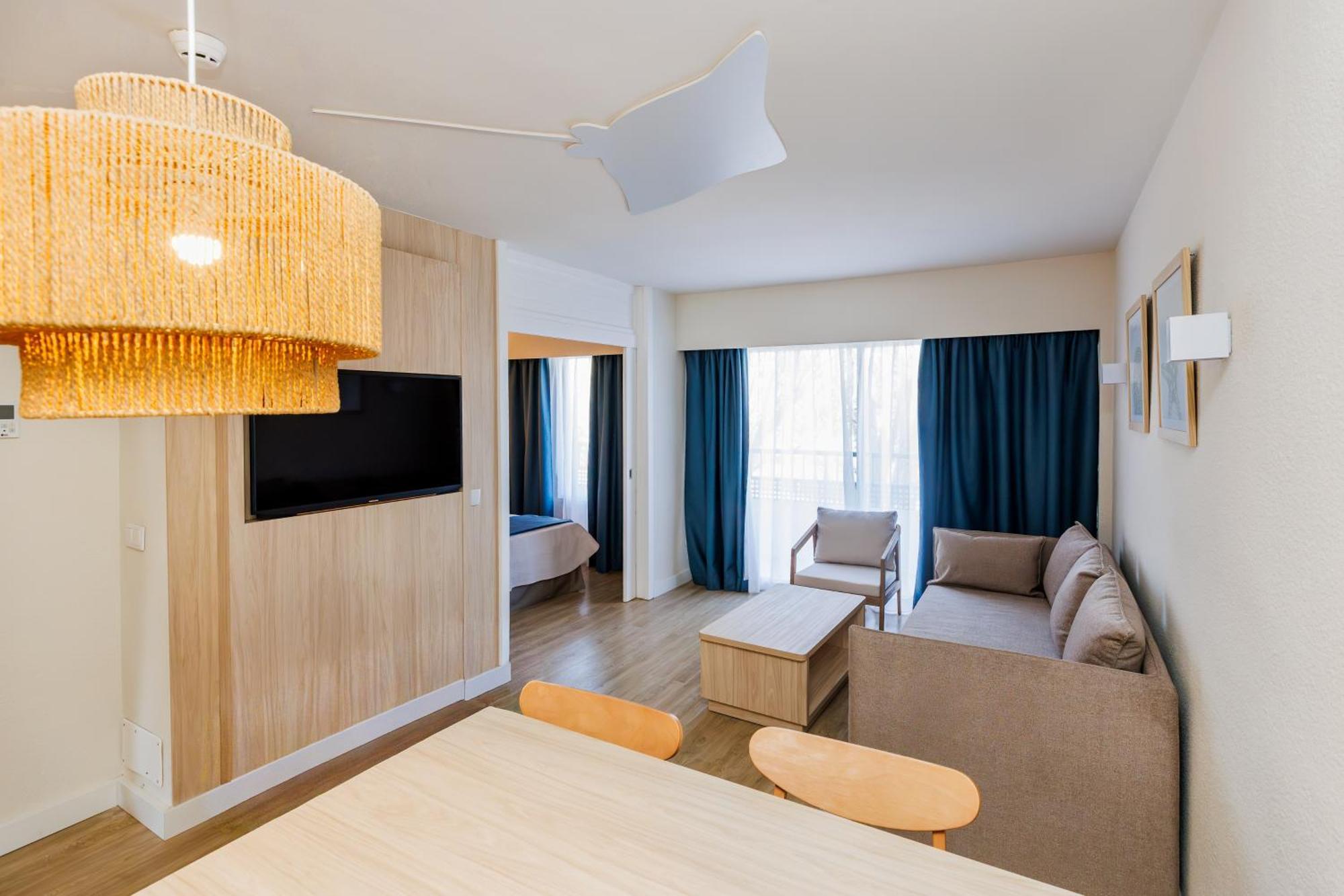 One-Bedroom Family Apartment