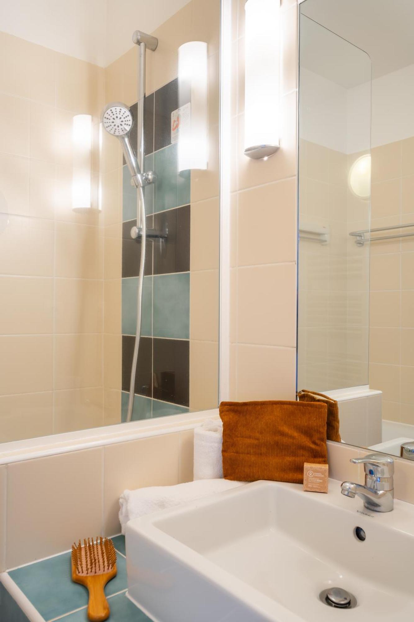 Superior One-Bedroom Apartment Terrace or Balcony Sea View