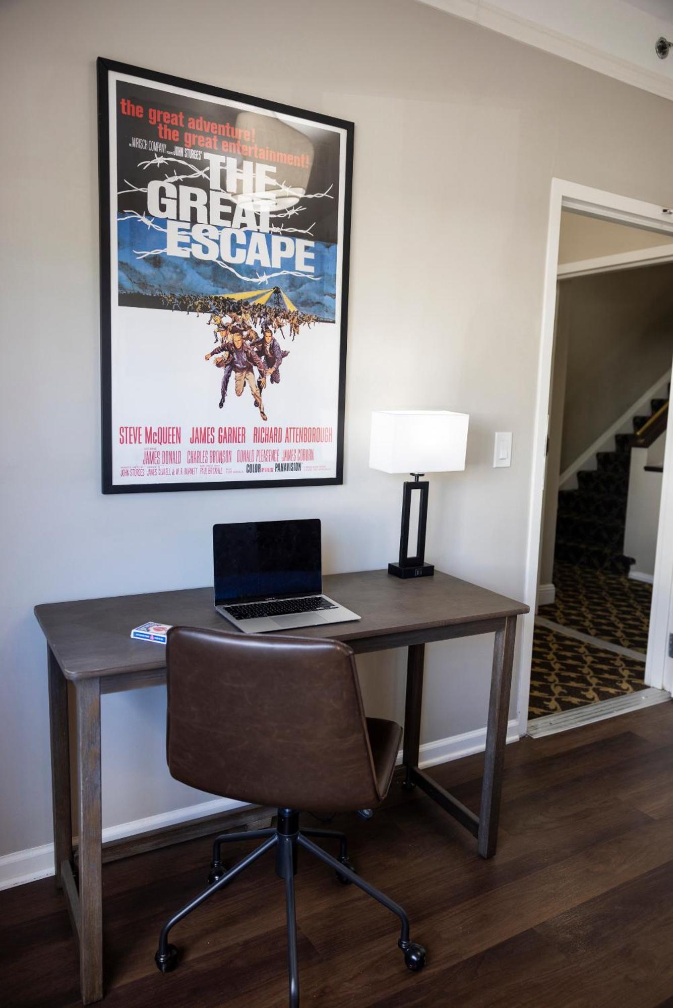 Superior Queen Room