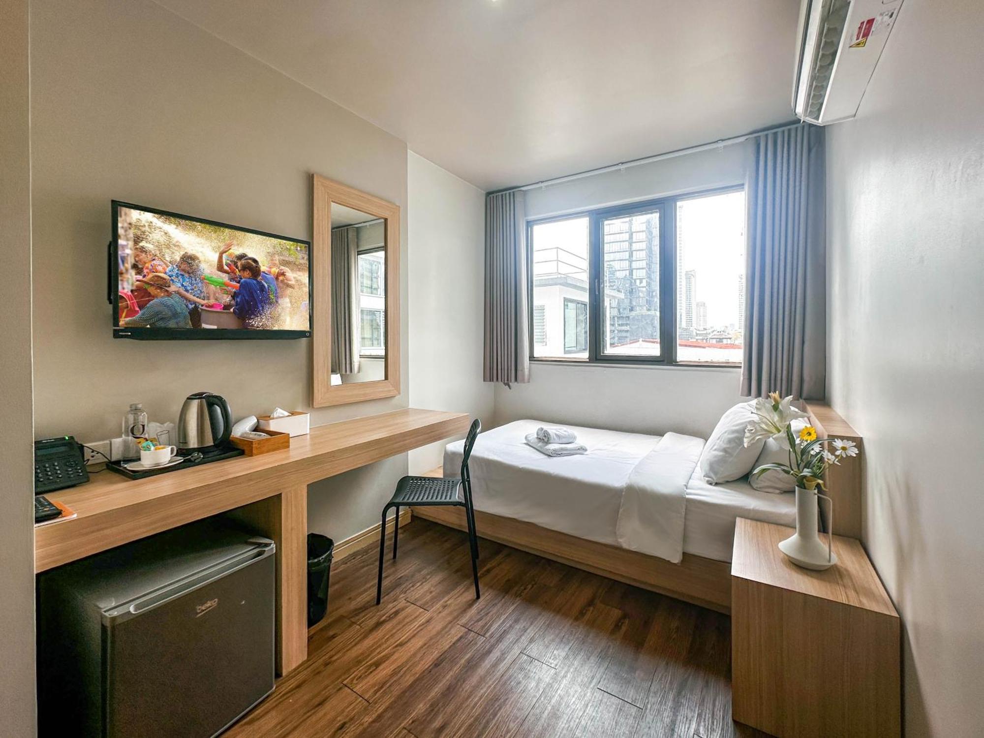 Superior Single Room