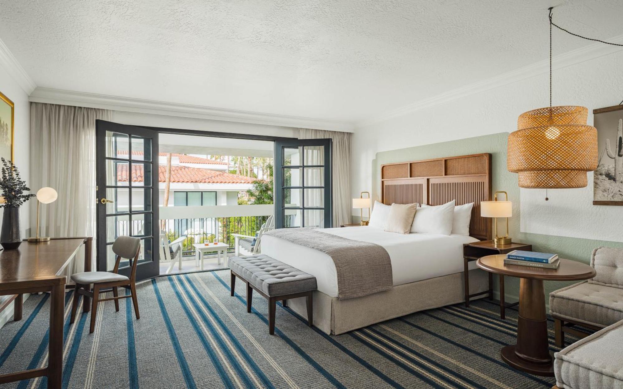 King Room Courtyard View
