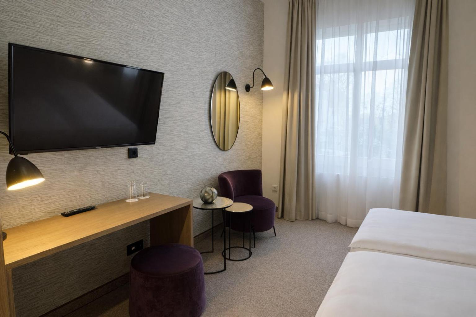 Comfort Room